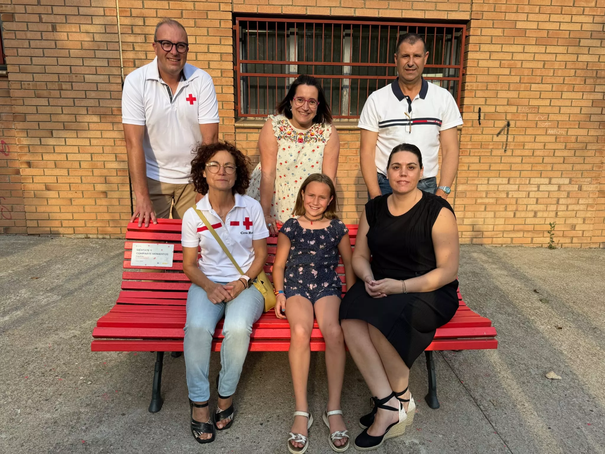 El banco contra la soledad no deseada, con presencia de representantes de Ayuntamiento de Binéfar y Cruz Roja