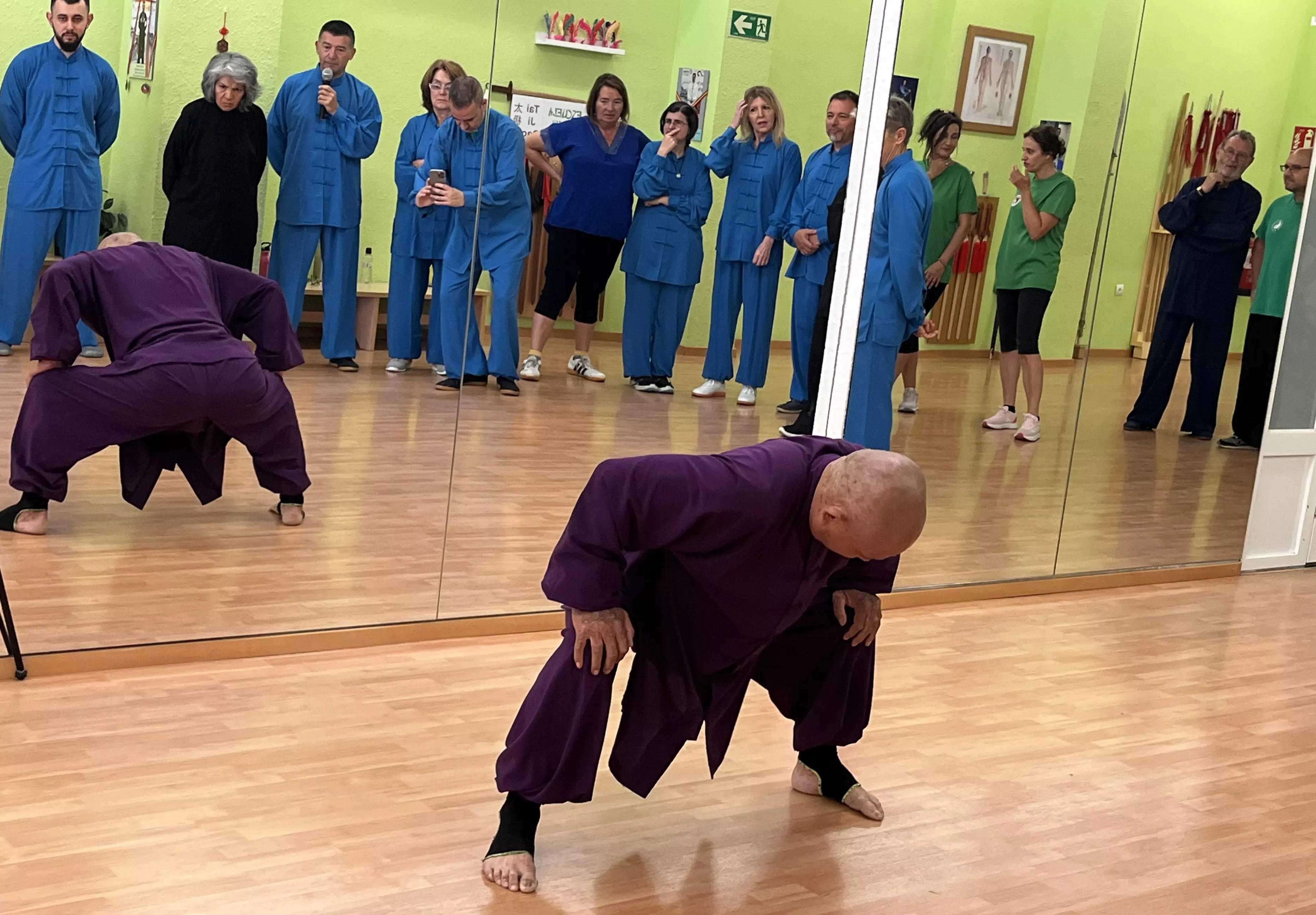 Visita del maestro Chen Sheng Yu a la Escuela de Tai Chi de Huesca. Foto Mercedes Manterola