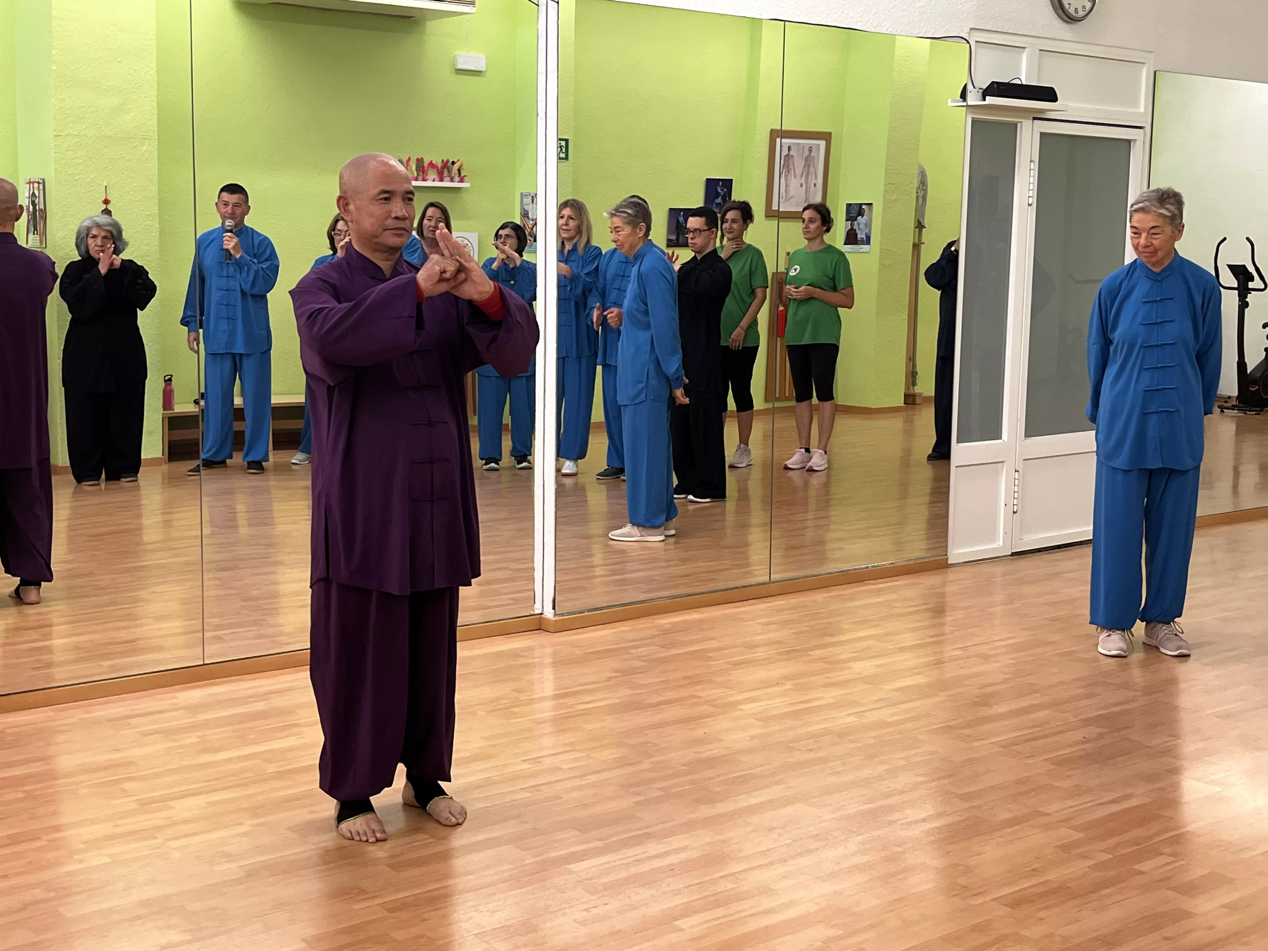 Visita del maestro Chen Sheng Yu a la Escuela de Tai Chi de Huesca. Foto Mercedes Manterola