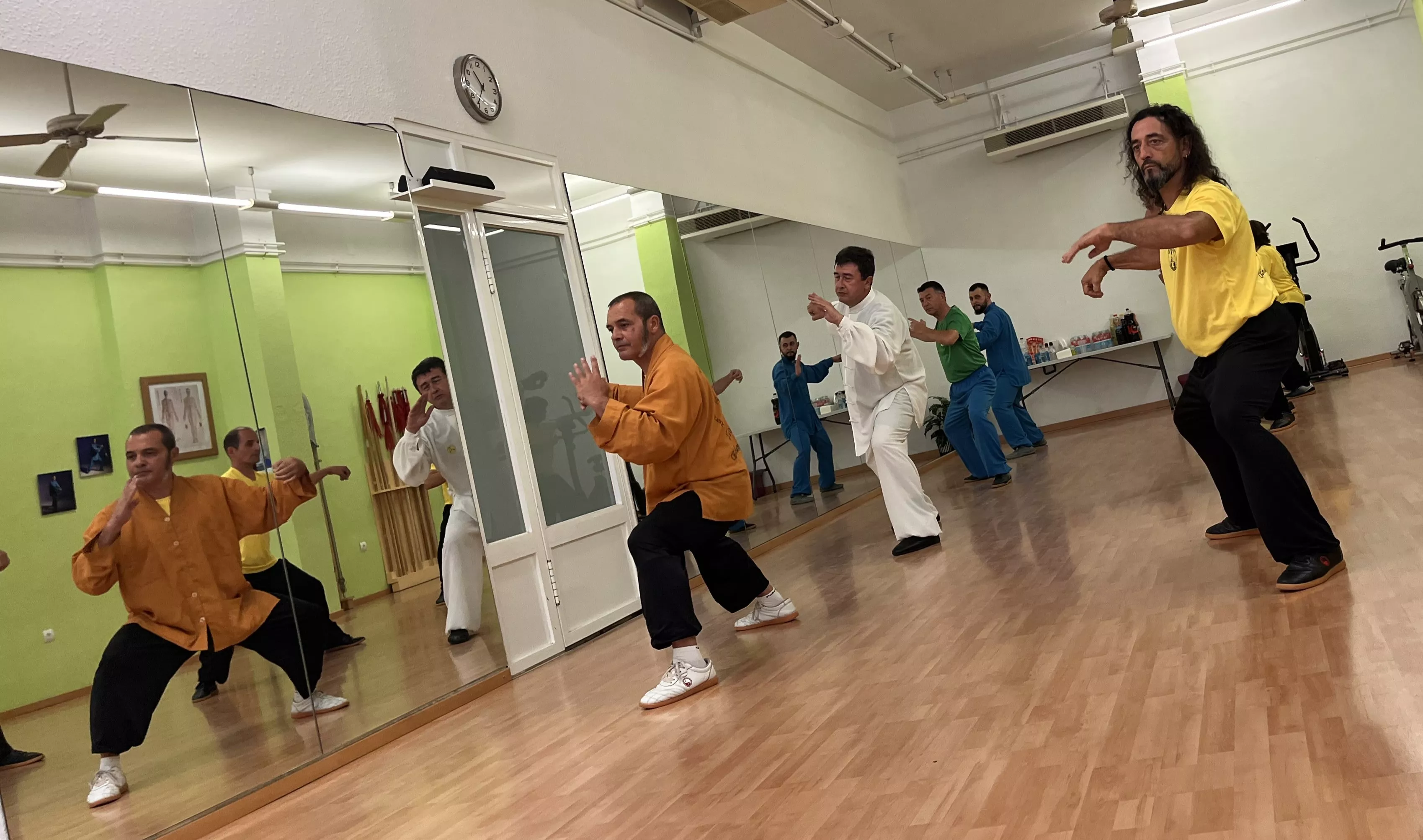 Visita del maestro Chen Sheng Yu a la Escuela de Tai Chi de Huesca. Foto Mercedes Manterola