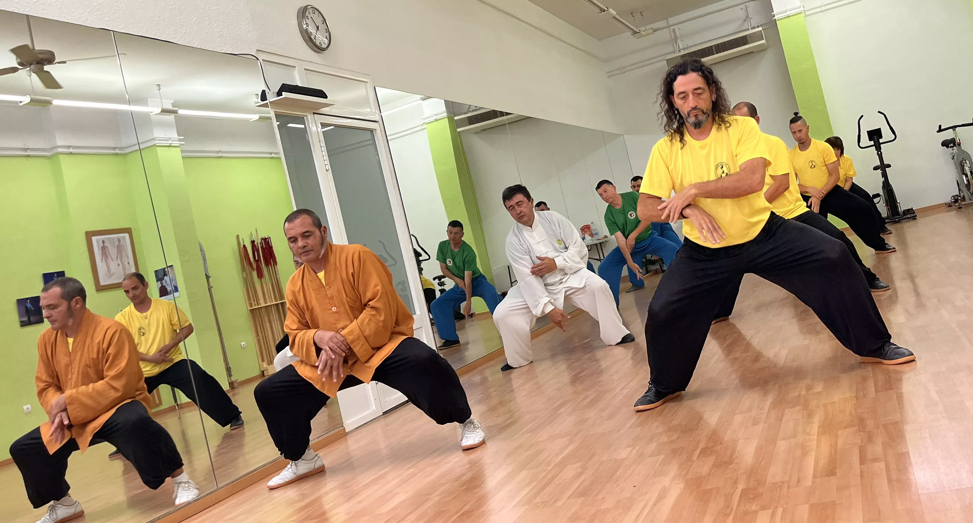 Visita del maestro Chen Sheng Yu a la Escuela de Tai Chi de Huesca. Foto Mercedes Manterola
