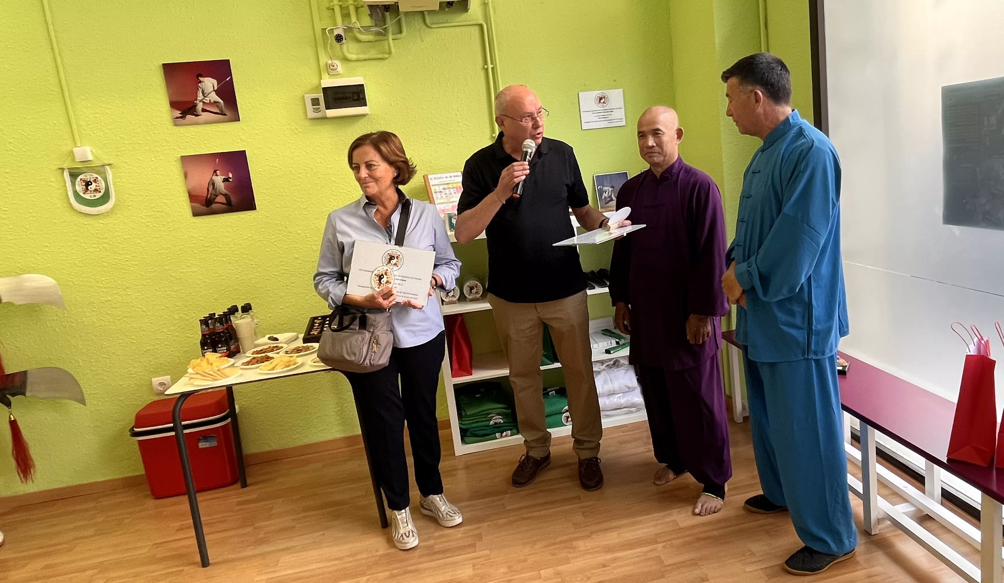 Visita del maestro Chen Sheng Yu a la Escuela de Tai Chi de Huesca. Foto Mercedes Manterola