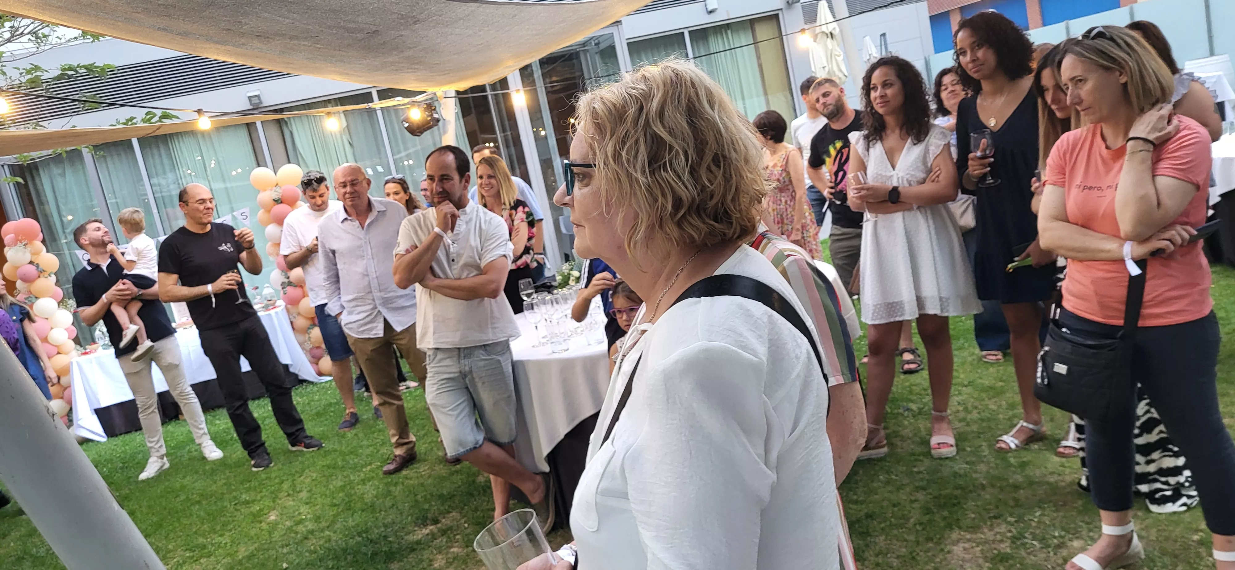 Fiesta del segundo aniversario de Cariñetes y la presentación de su colección laurentina. Foto Mercedes Manterola