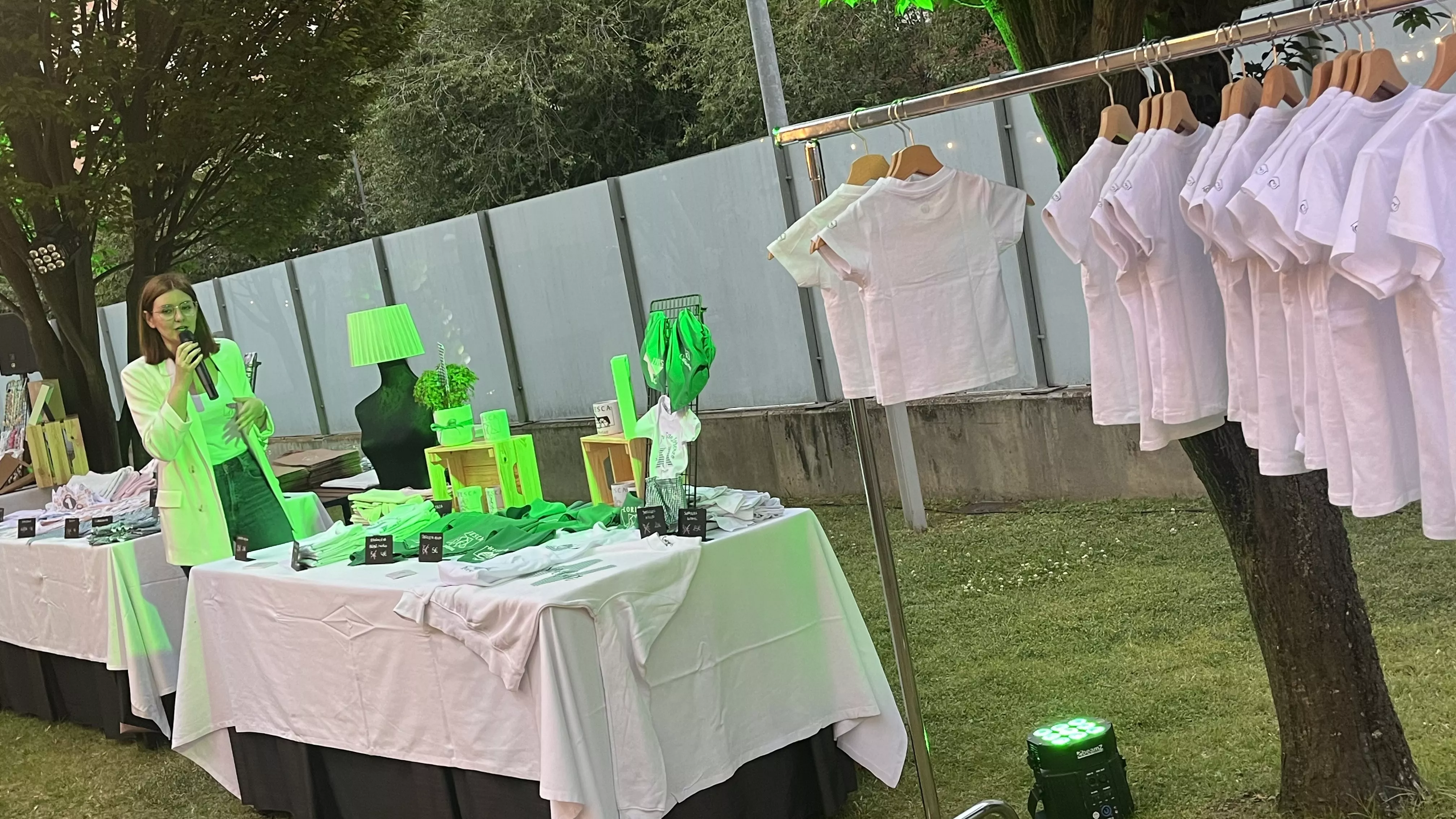 Fiesta del segundo aniversario de Cariñetes y la presentación de su colección laurentina. Foto Mercedes Manterola