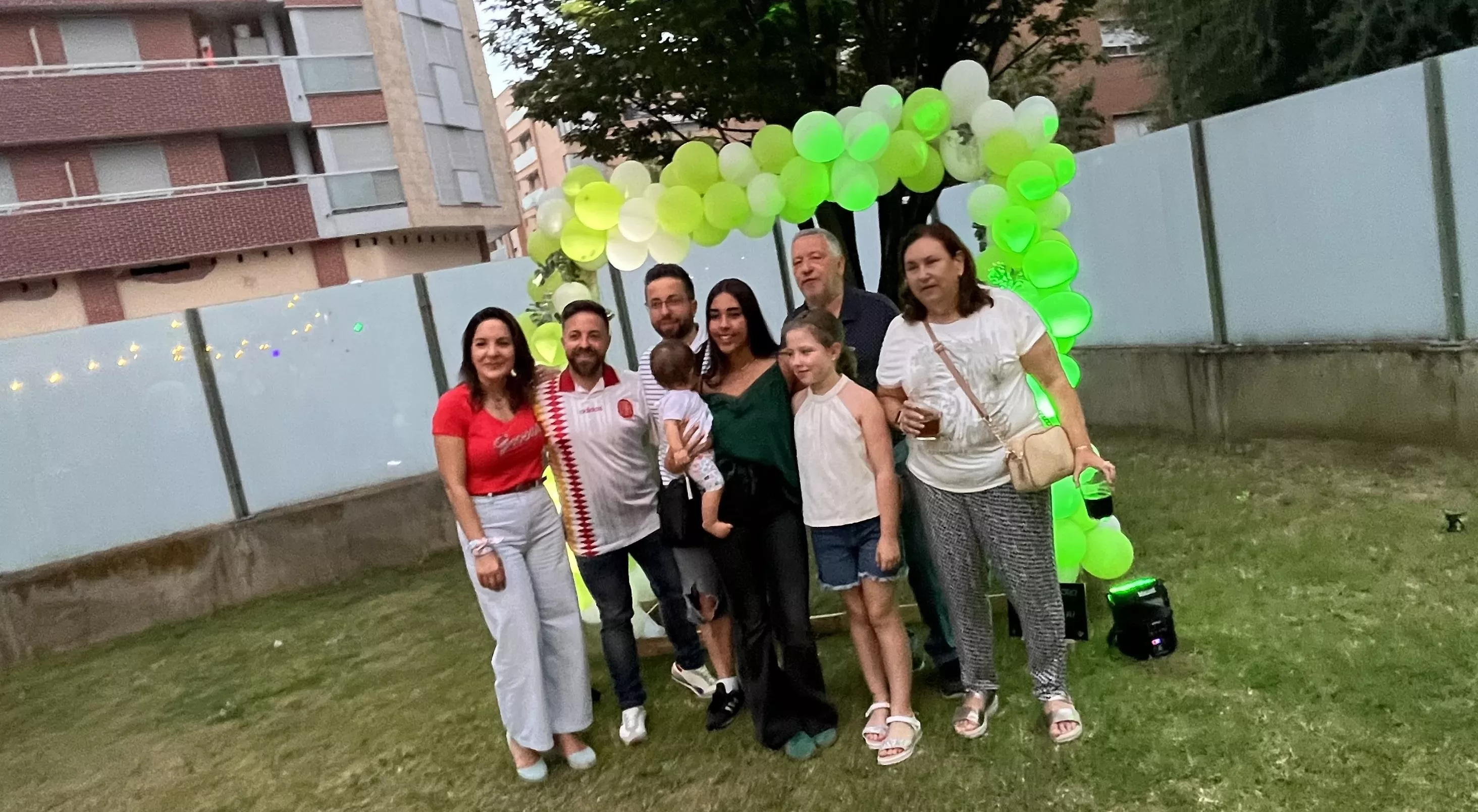Fiesta del segundo aniversario de Cariñetes y la presentación de su colección laurentina. Foto Mercedes Manterola