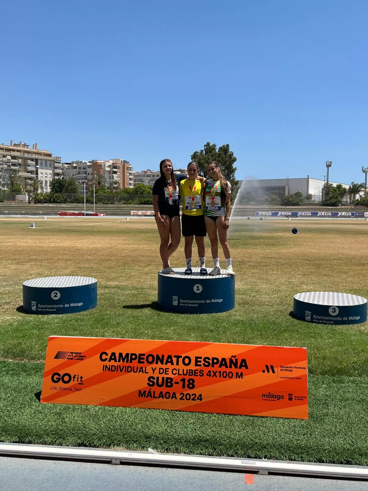 Podio de María Laguarta en jabalina