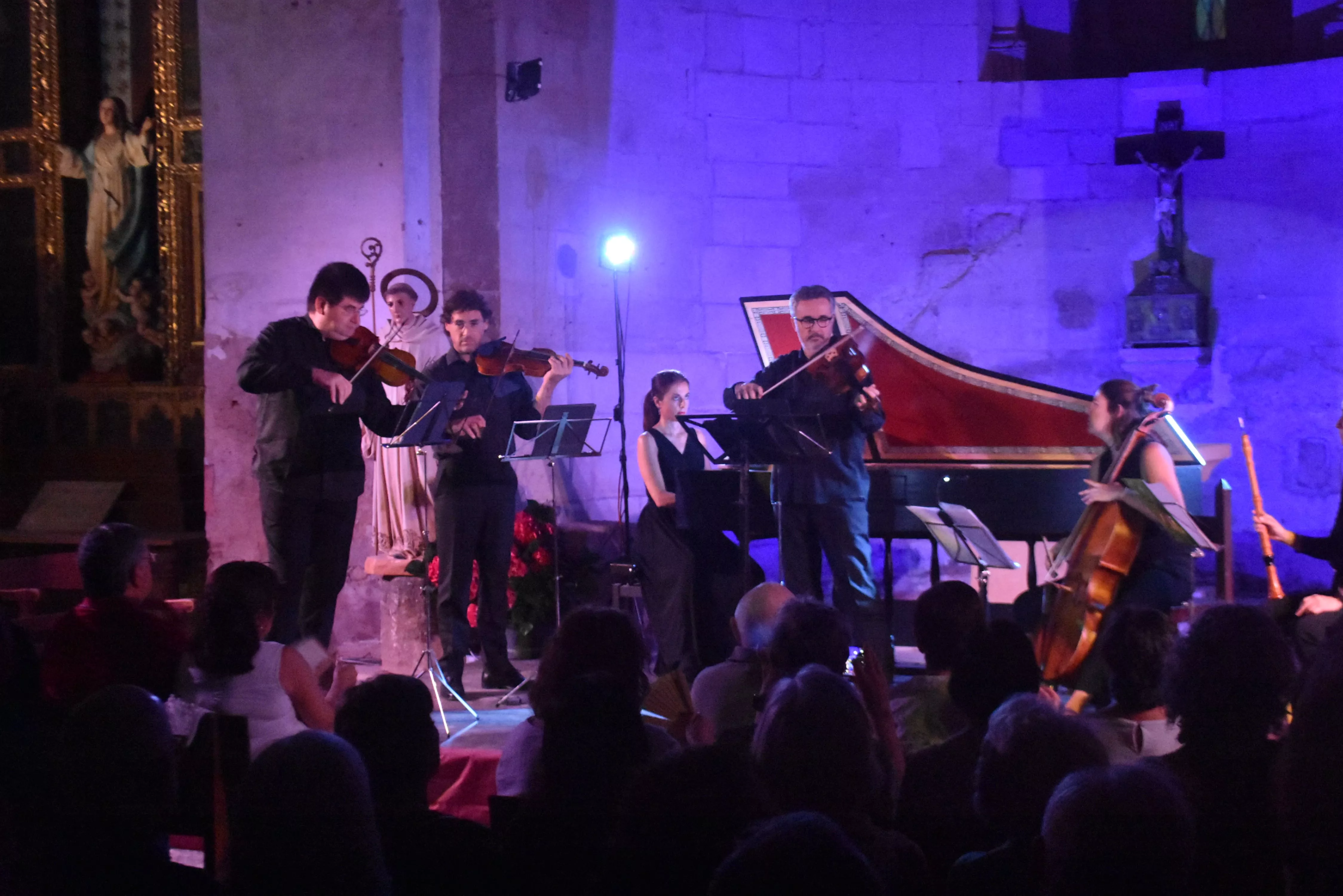 Actuación de la soprano catalana Marta Mathéu.