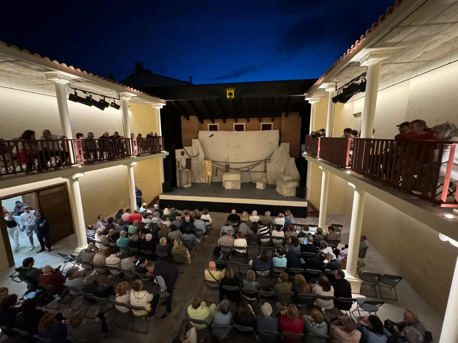  Los Cuernos de don Friolera en el Corral de Robres