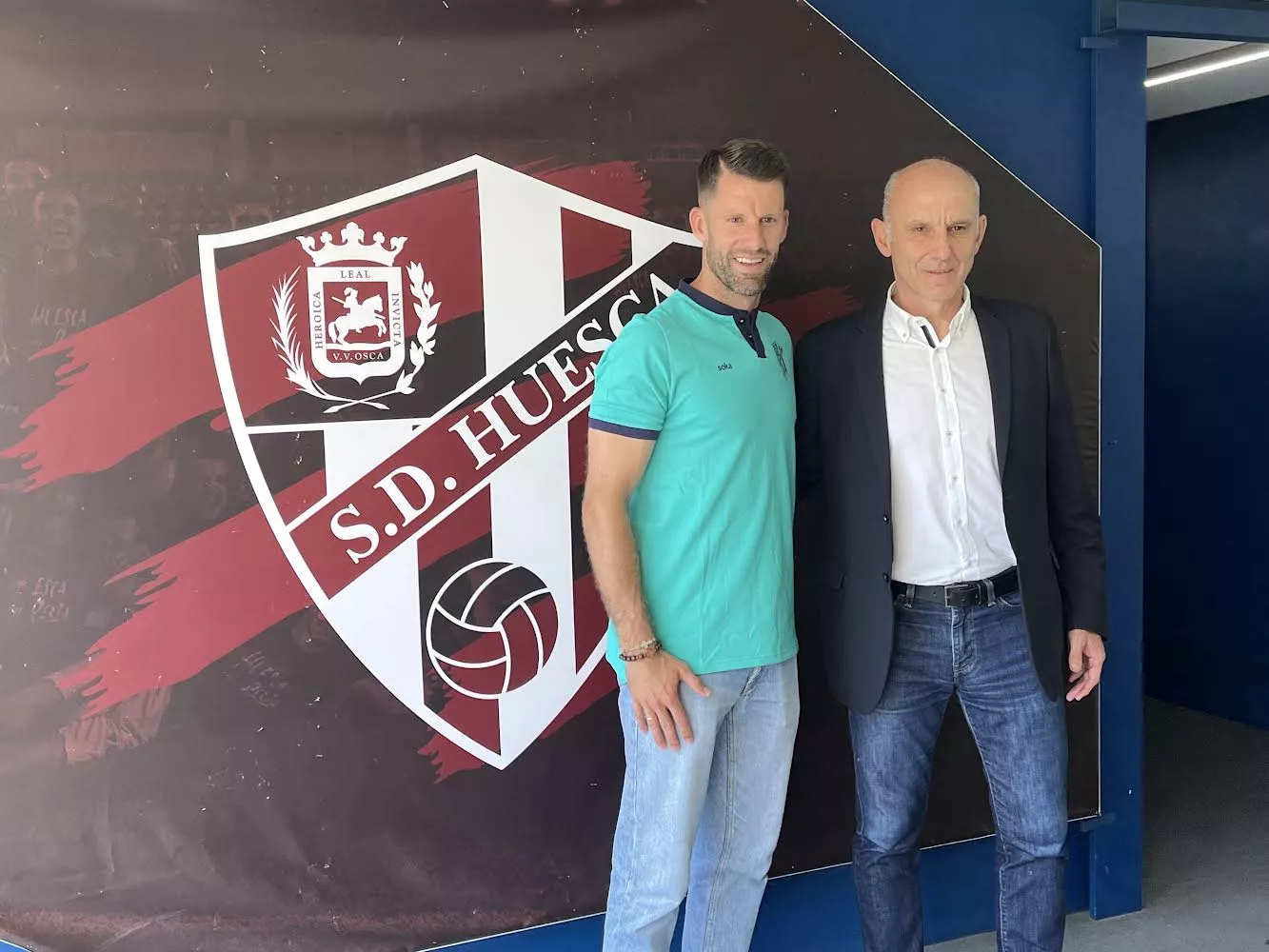 Ángel Martín González, junto con Dani Jiménez, este lunes en la presentación del meta: “El ataque es lo que más nos preocupa”. Foto: Adrián Mora