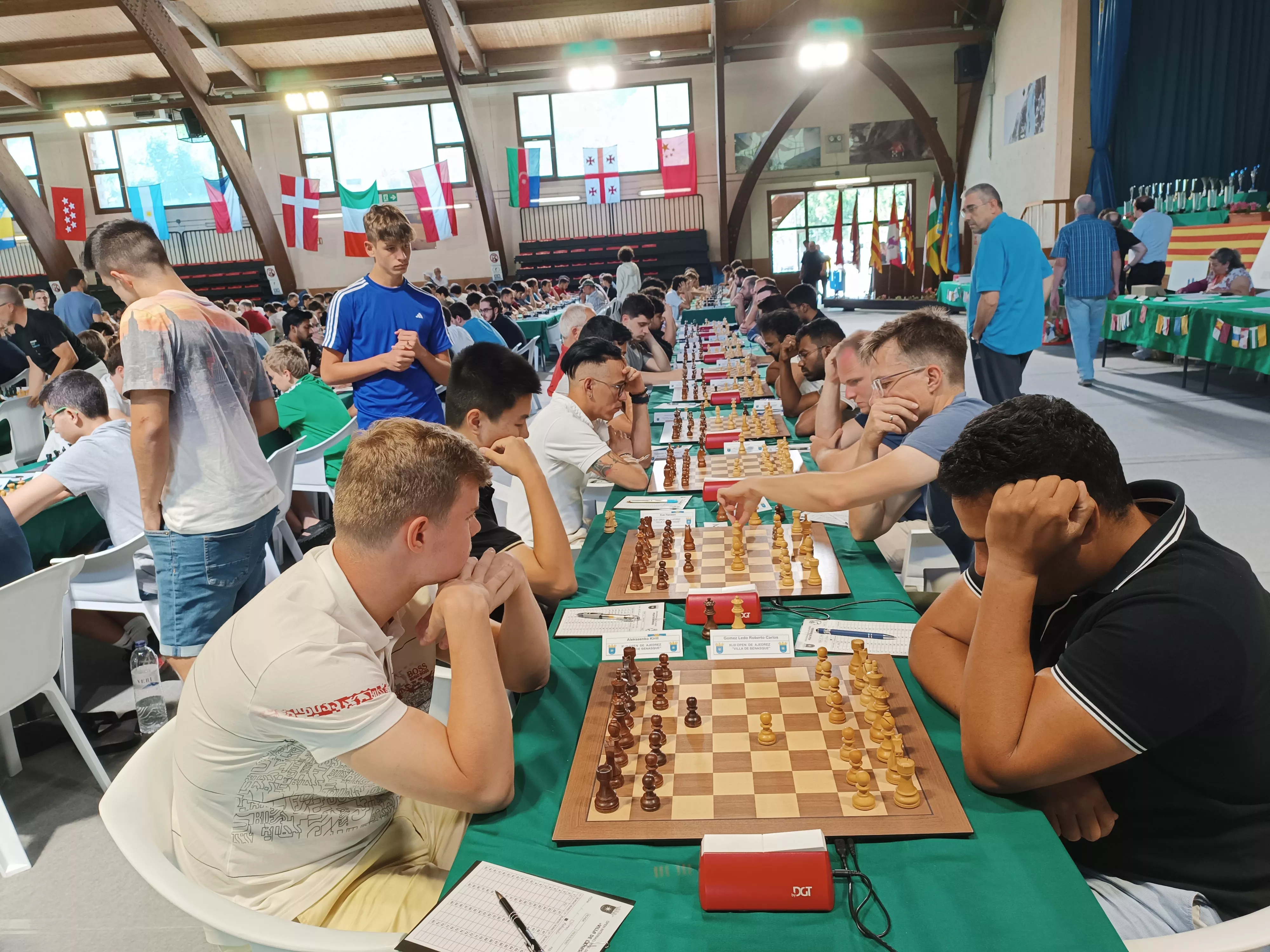 Continúan las sorpresas en la cuarta ronda del Internacional de Ajedrez de Benasque