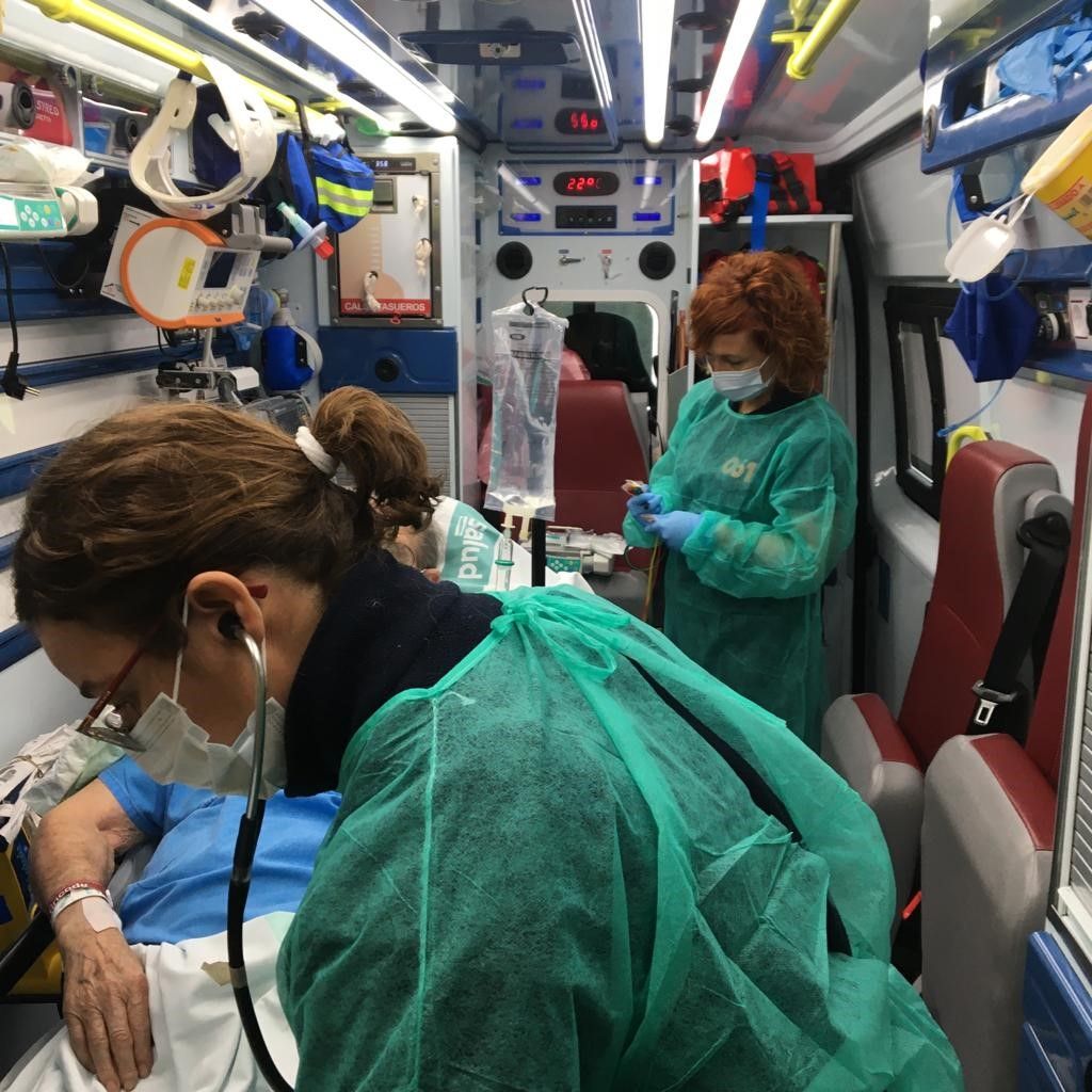 Las emergencias sanitarias están mermadas por la desactivación de vehículos por falta de personal. Las emergencias sanitarias están mermadas por la desactivación de vehículos por falta de personal.