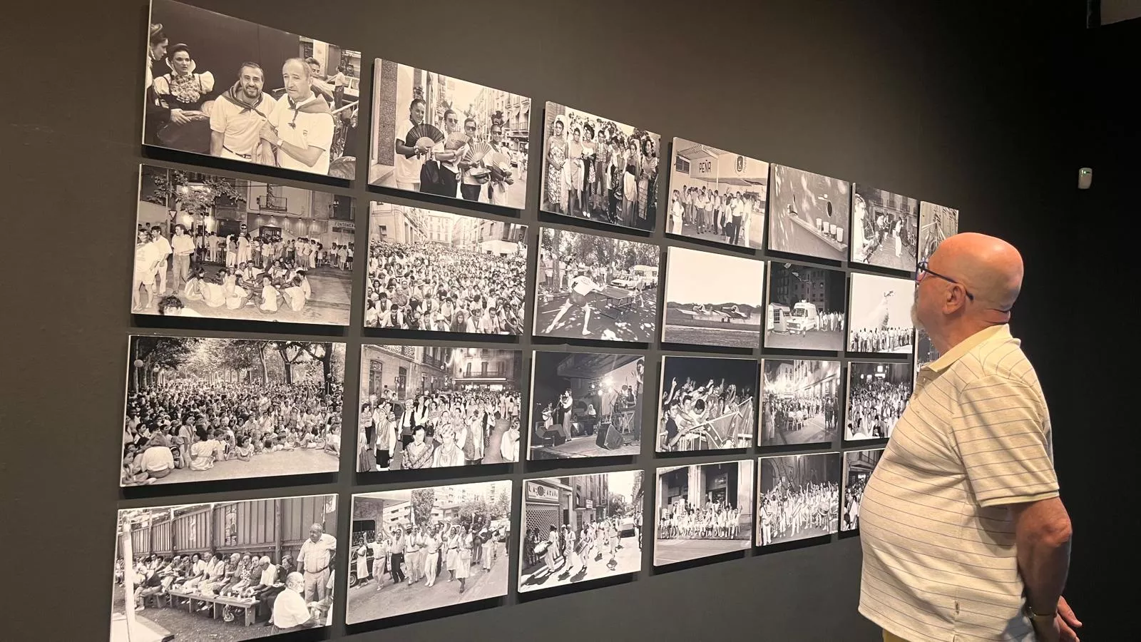 Exposición de Víctor Ibáñez 'San Lorenzo, fiestas irrepetibles'. Foto Mercedes Manterola