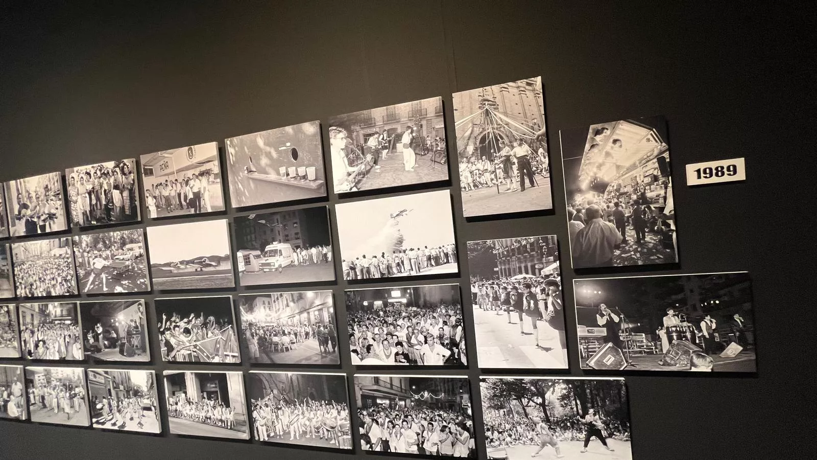 Exposición de Víctor Ibáñez 'San Lorenzo, fiestas irrepetibles'. Foto Mercedes Manterola