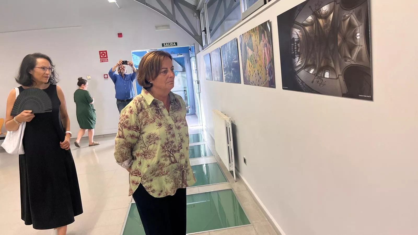 Exposición de Jacques Valat en el 60 aniversario del hermanamiento Huesca-Tarbes. Foto Mercedes Manterola