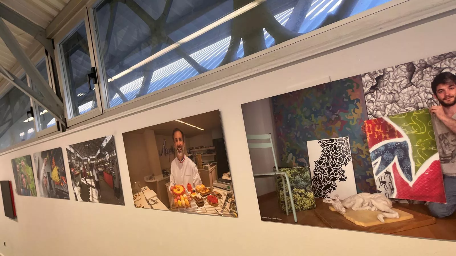 Exposición de Jacques Valat en el 60 aniversario del hermanamiento Huesca-Tarbes. Foto Mercedes Manterola