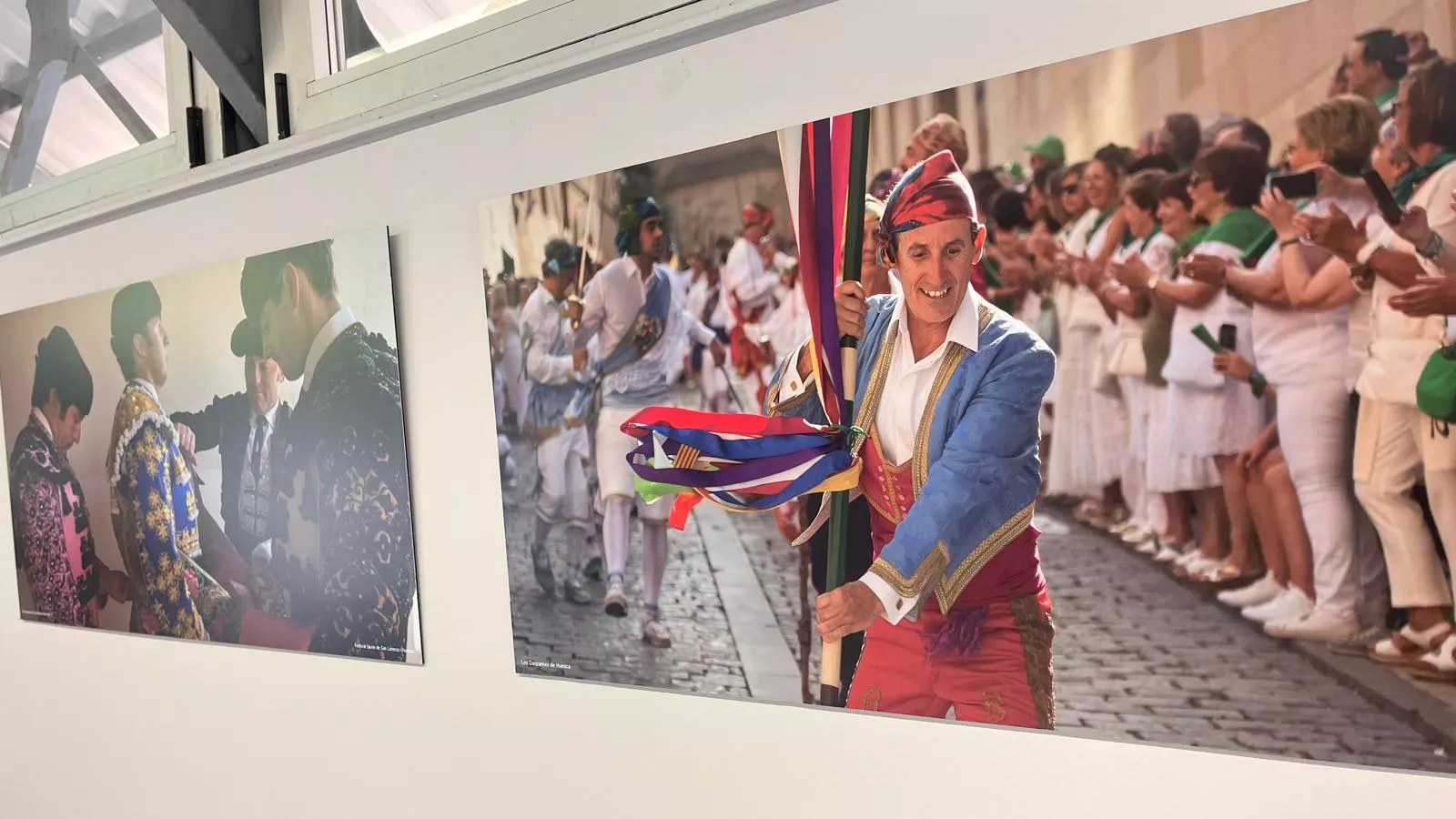 Exposición de Jacques Valat en el 60 aniversario del hermanamiento Huesca-Tarbes. Foto Mercedes Manterola