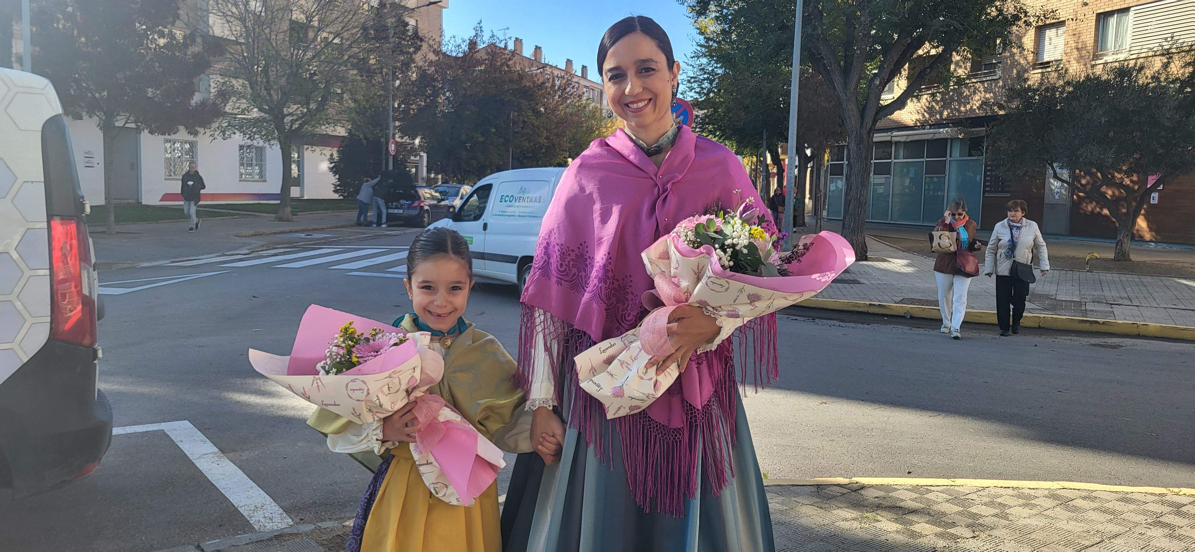 Ofrenda de flores y frutos del barrio de Santo Domingo y San Martín. Foto Myriam Martínez 
