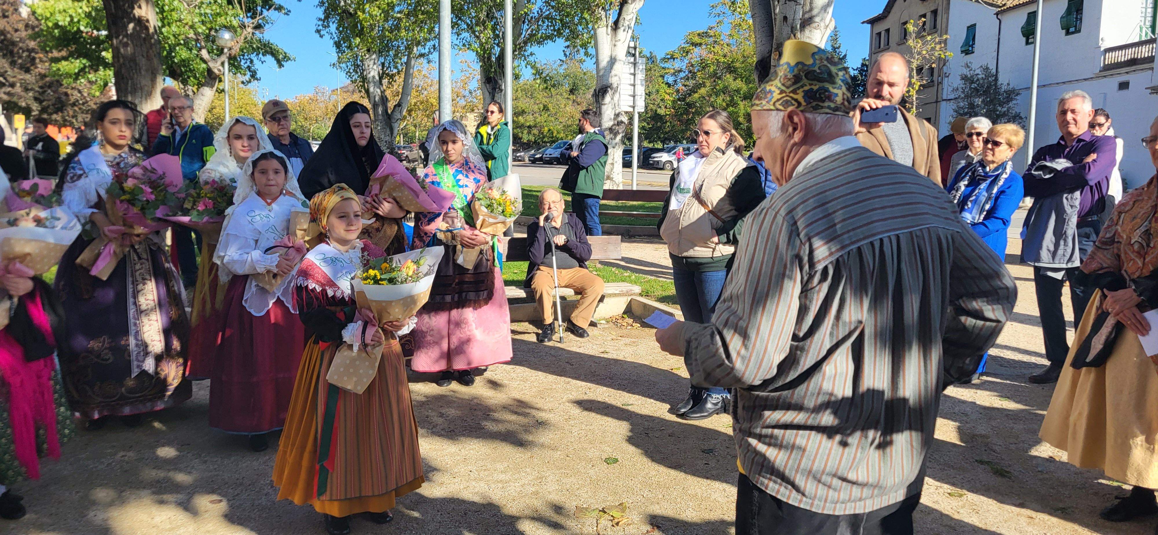 Ofrenda de flores y frutos del barrio de Santo Domingo y San Martín. Foto Myriam Martínez 