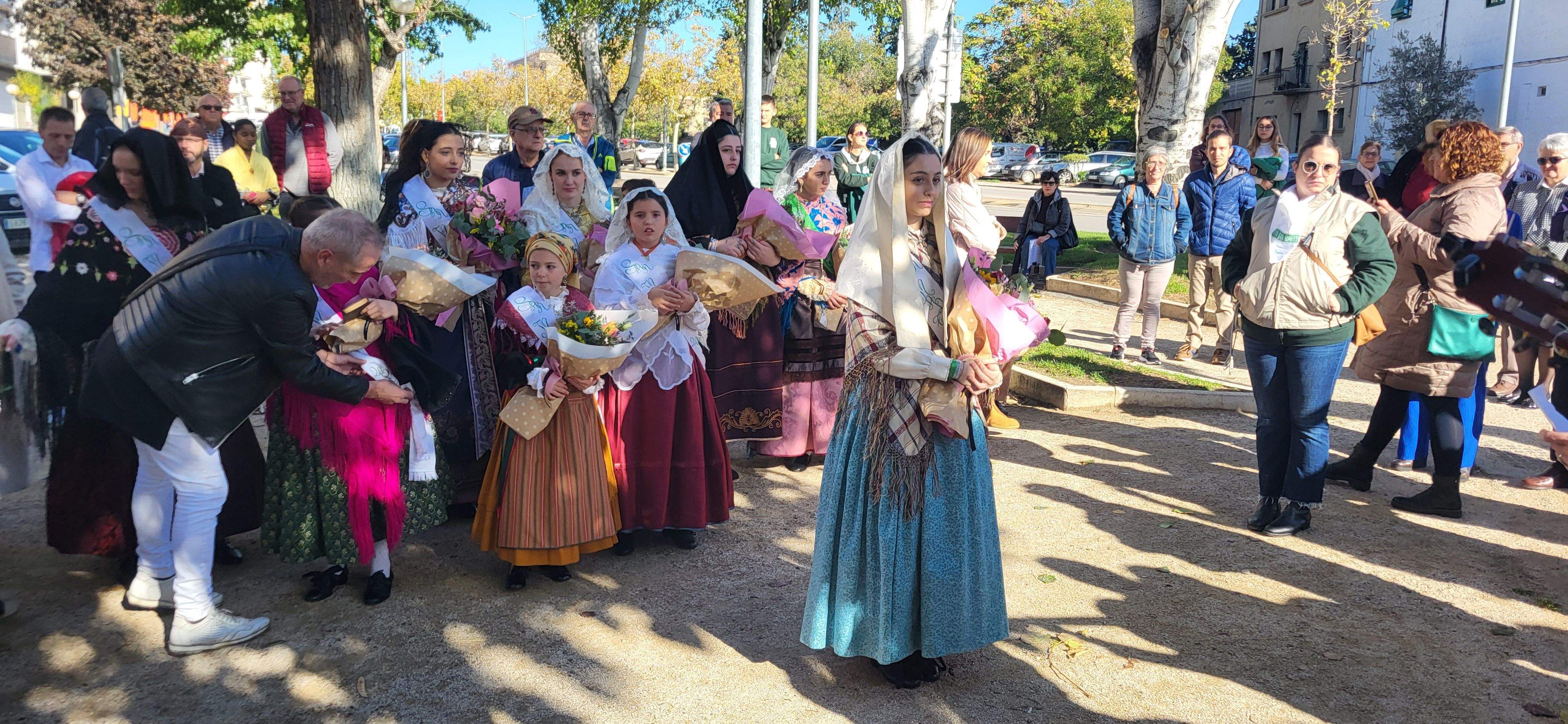 Ofrenda de flores y frutos del barrio de Santo Domingo y San Martín. Foto Myriam Martínez 