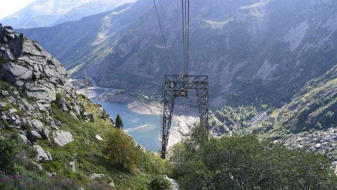 Valle de Tena Valle de Tena