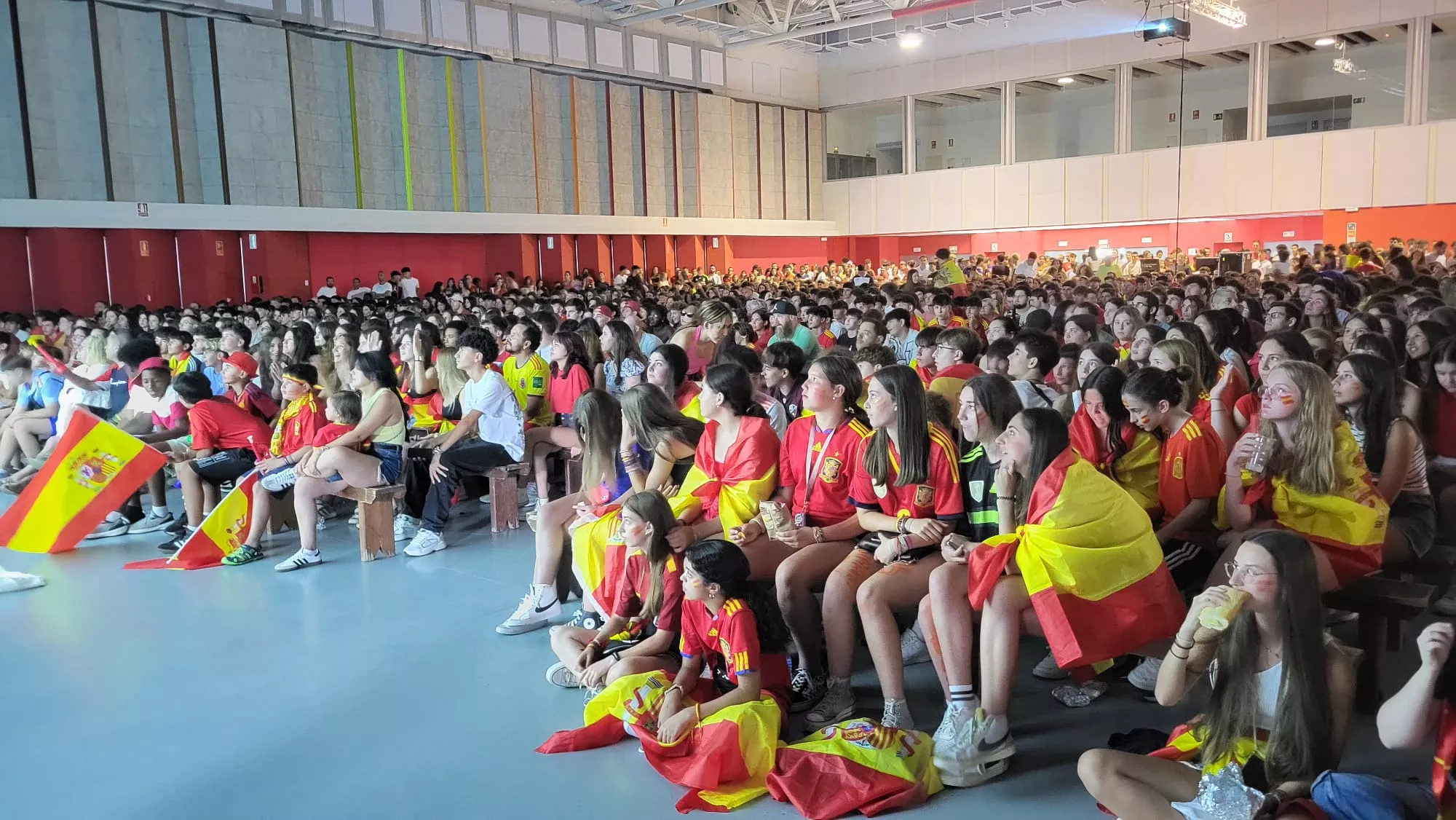 El Palacio de Congresos de Huesca, a tope del aforo en la final de la Eurocopa de 2024