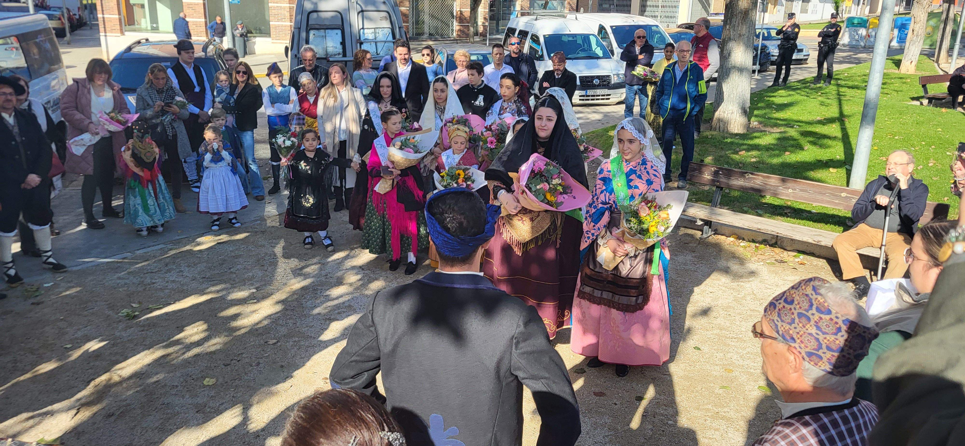 Ofrenda de flores y frutos del barrio de Santo Domingo y San Martín. Foto Myriam Martínez 