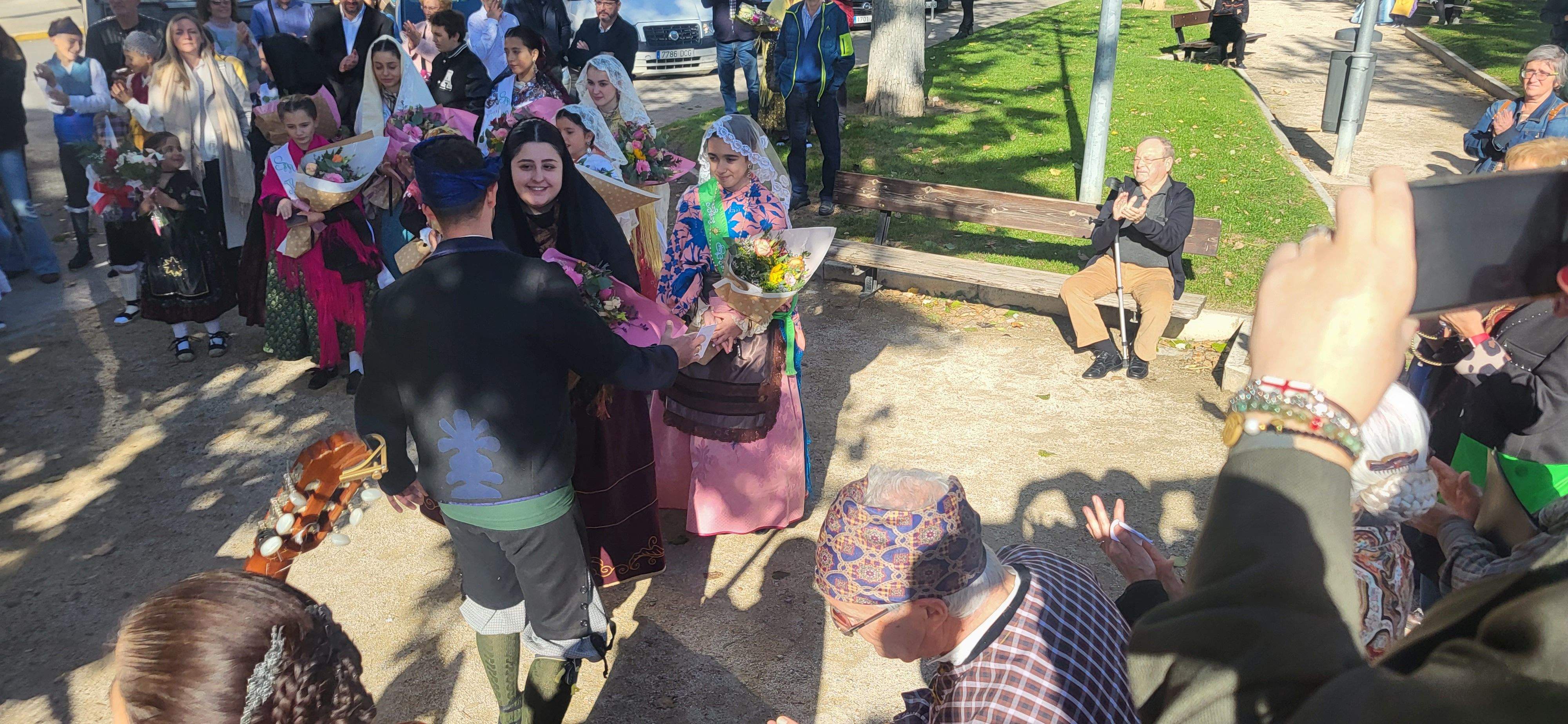 Ofrenda de flores y frutos del barrio de Santo Domingo y San Martín. Foto Myriam Martínez 