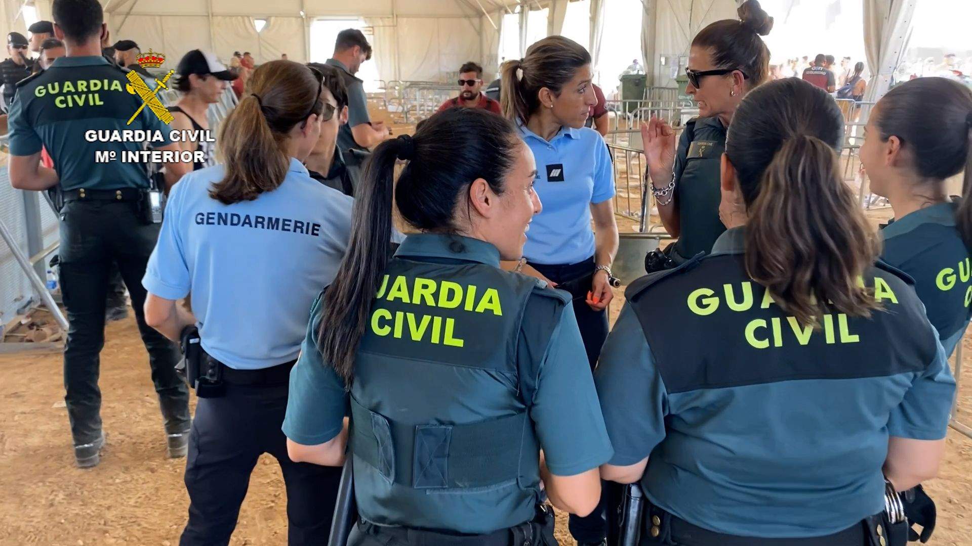 La Guardia Civil denuncia a750 personas en el Monegros Desert Festival La Guardia Civil denuncia a750 personas en el Monegros Desert Festival