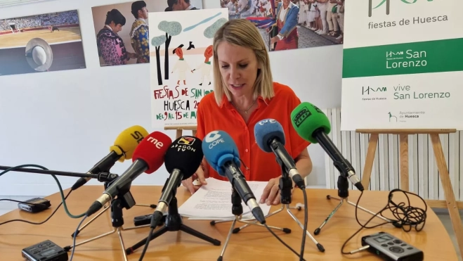 Nuria Mur en la presentación Nuria Mur en la presentación