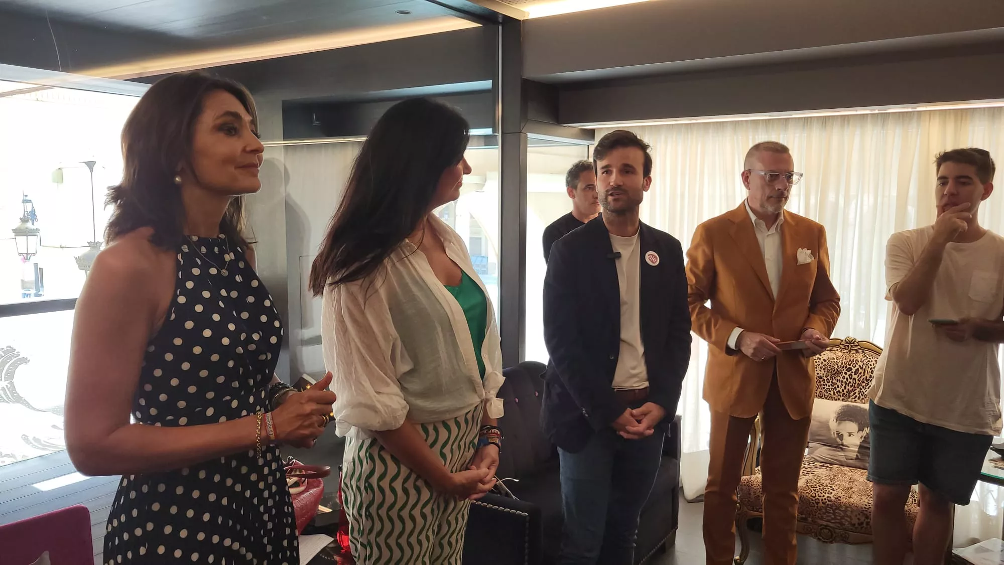 Presentación de la nueva Junta Directiva de AJE