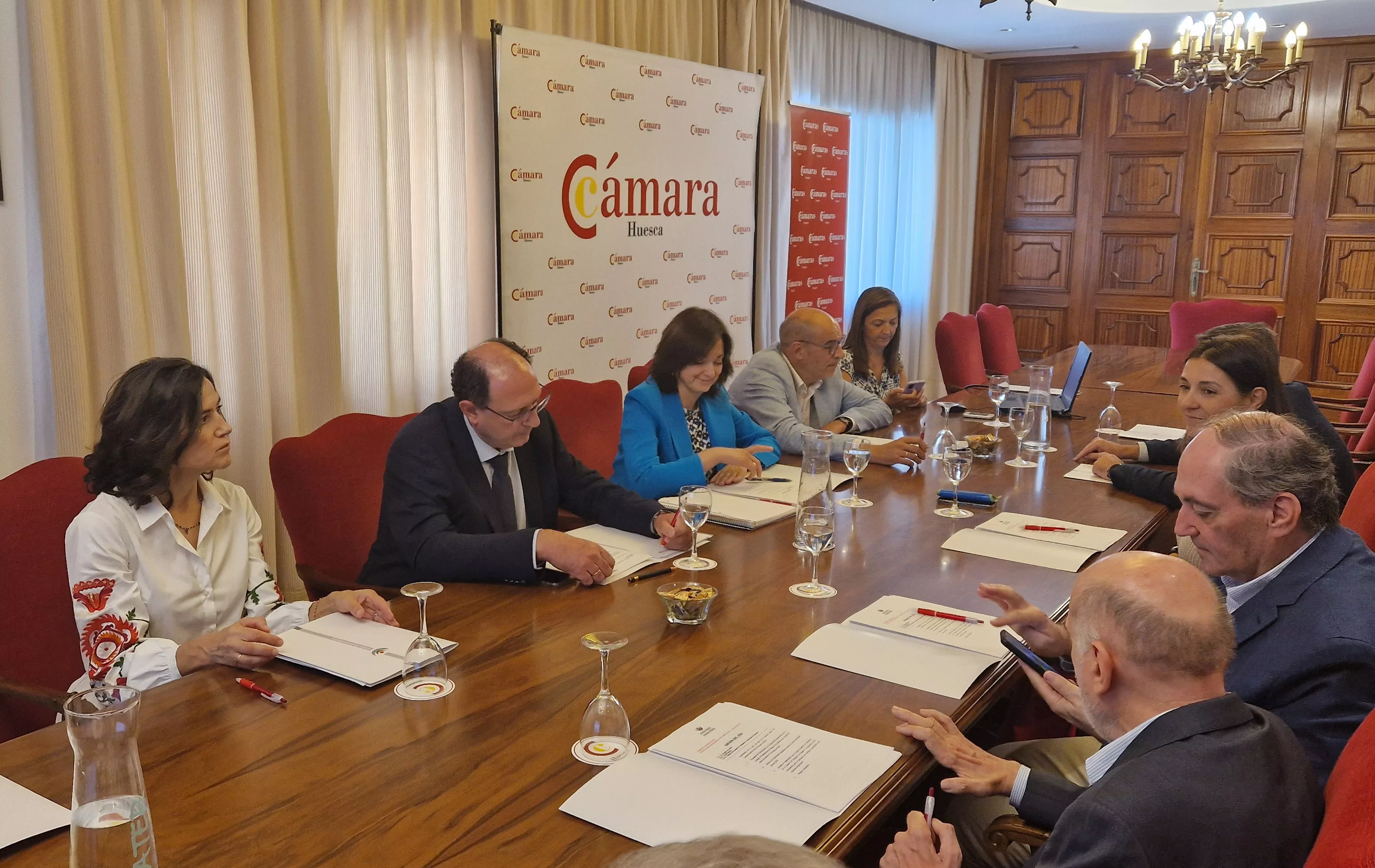Reunión de la Corte Aragonesa de Arbitraje y Mediación en Huesca