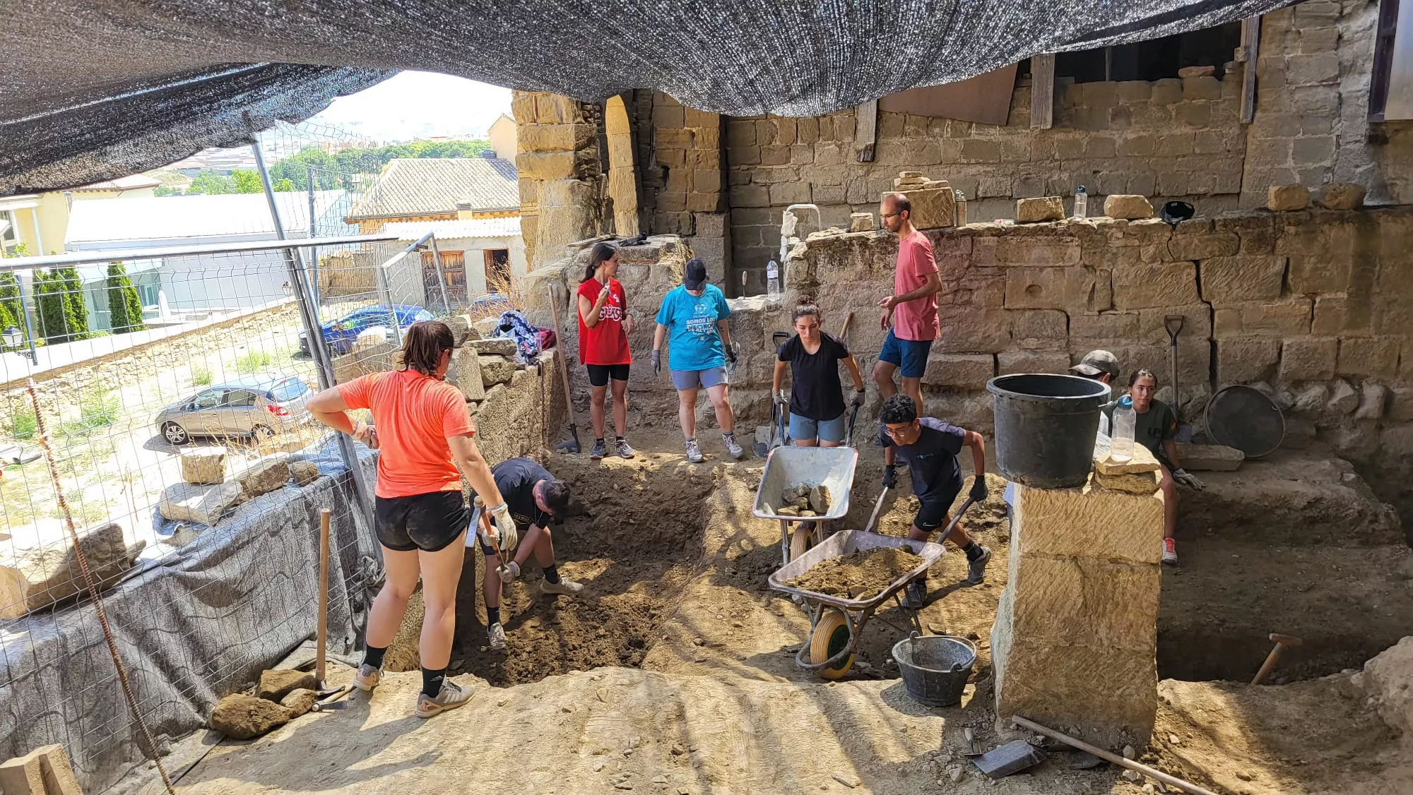 Excavaciones en el entorno de la Catedral de Huesca