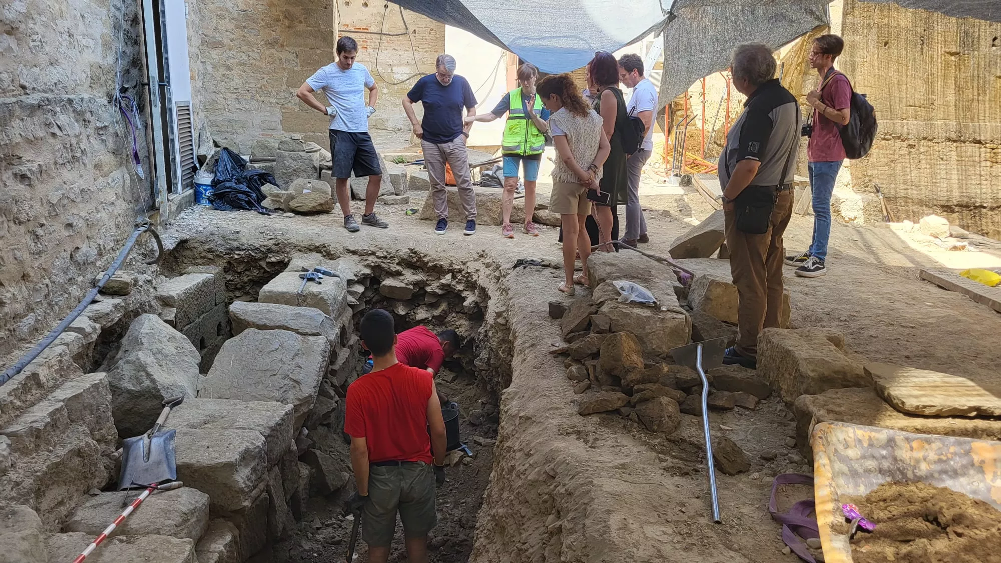 Excavaciones en el entorno de la Catedral de Huesca