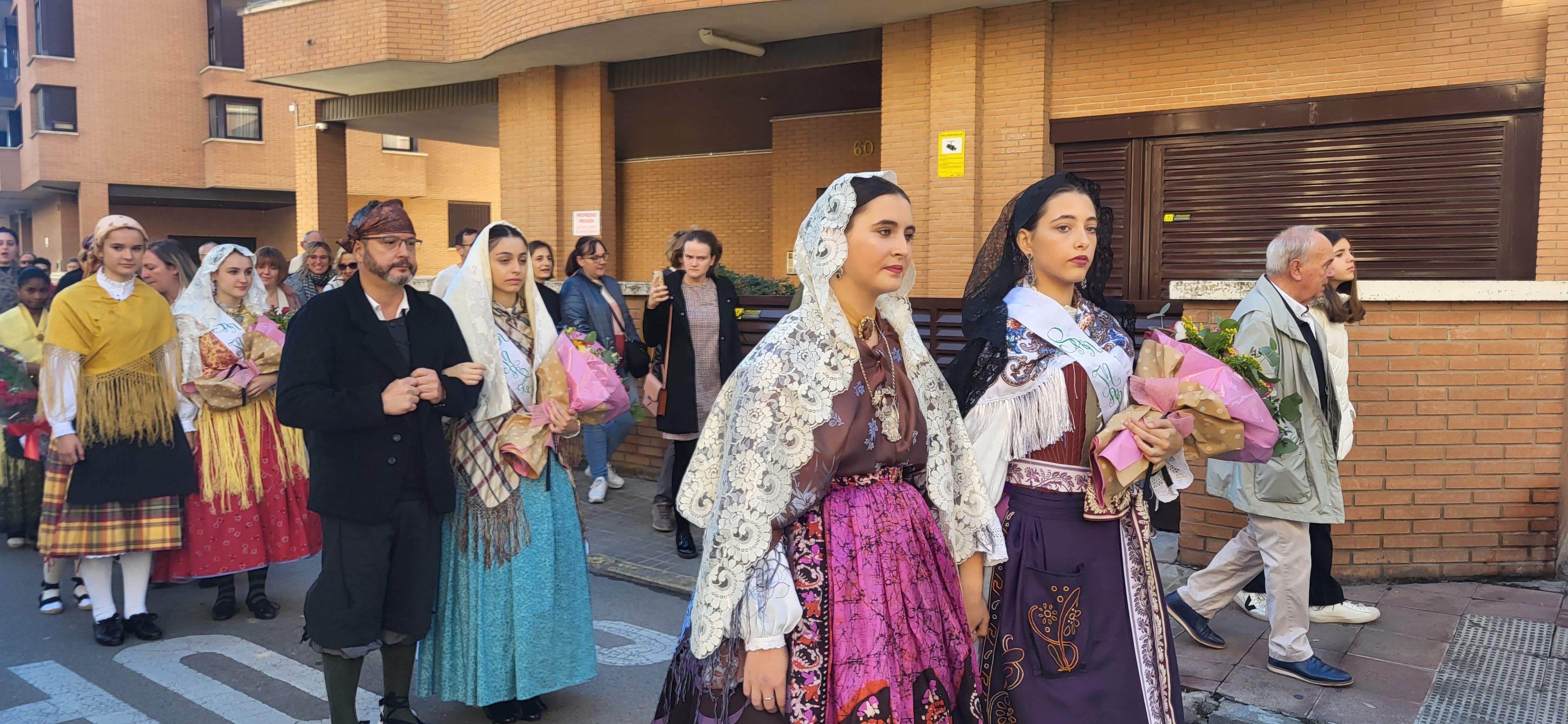 Ofrenda de flores y frutos del barrio de Santo Domingo y San Martín. Foto Myriam Martínez 