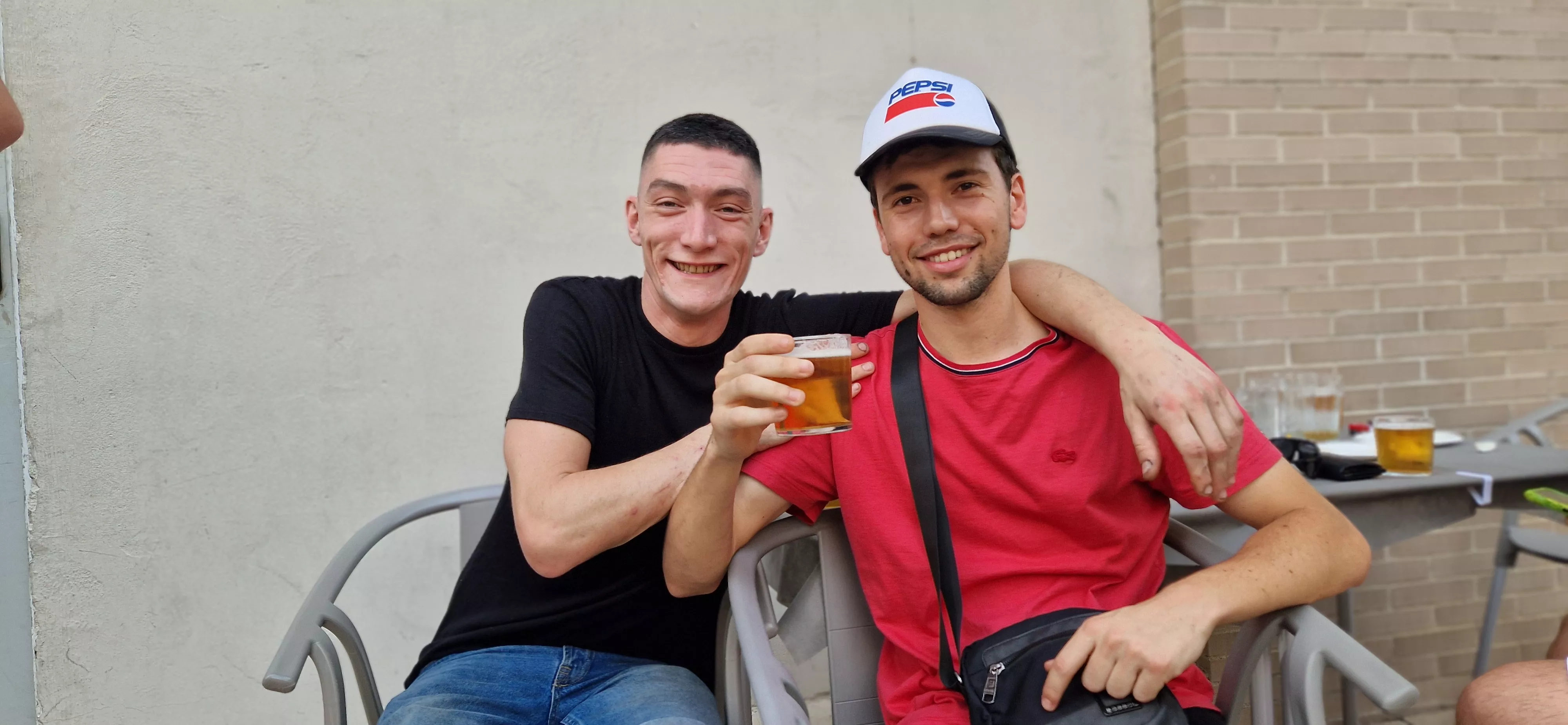 Inauguración del nuevo bar Ágora de Huesca. Foto Myriam Martínez 