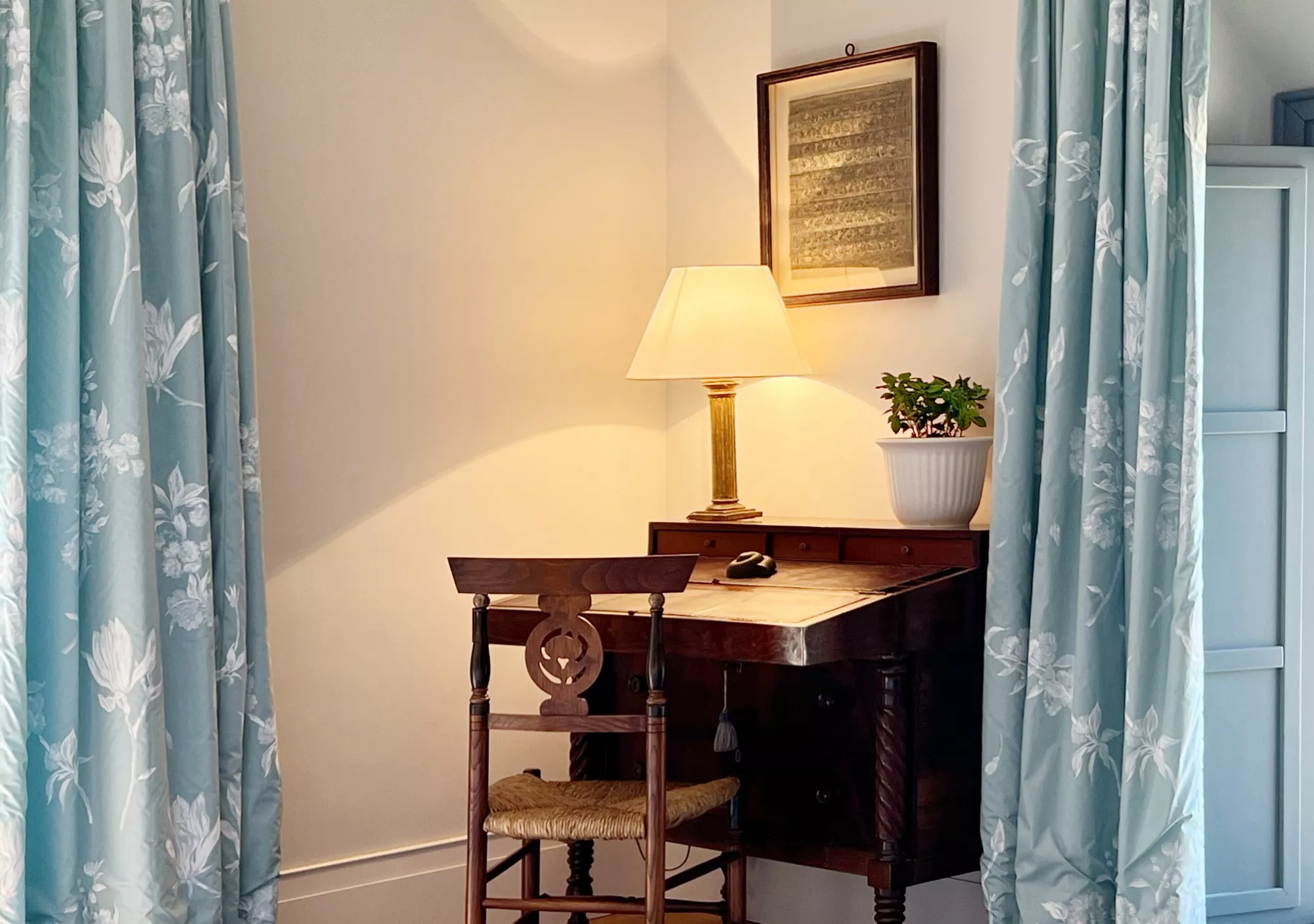 Interior del Castillo de Corvinos.