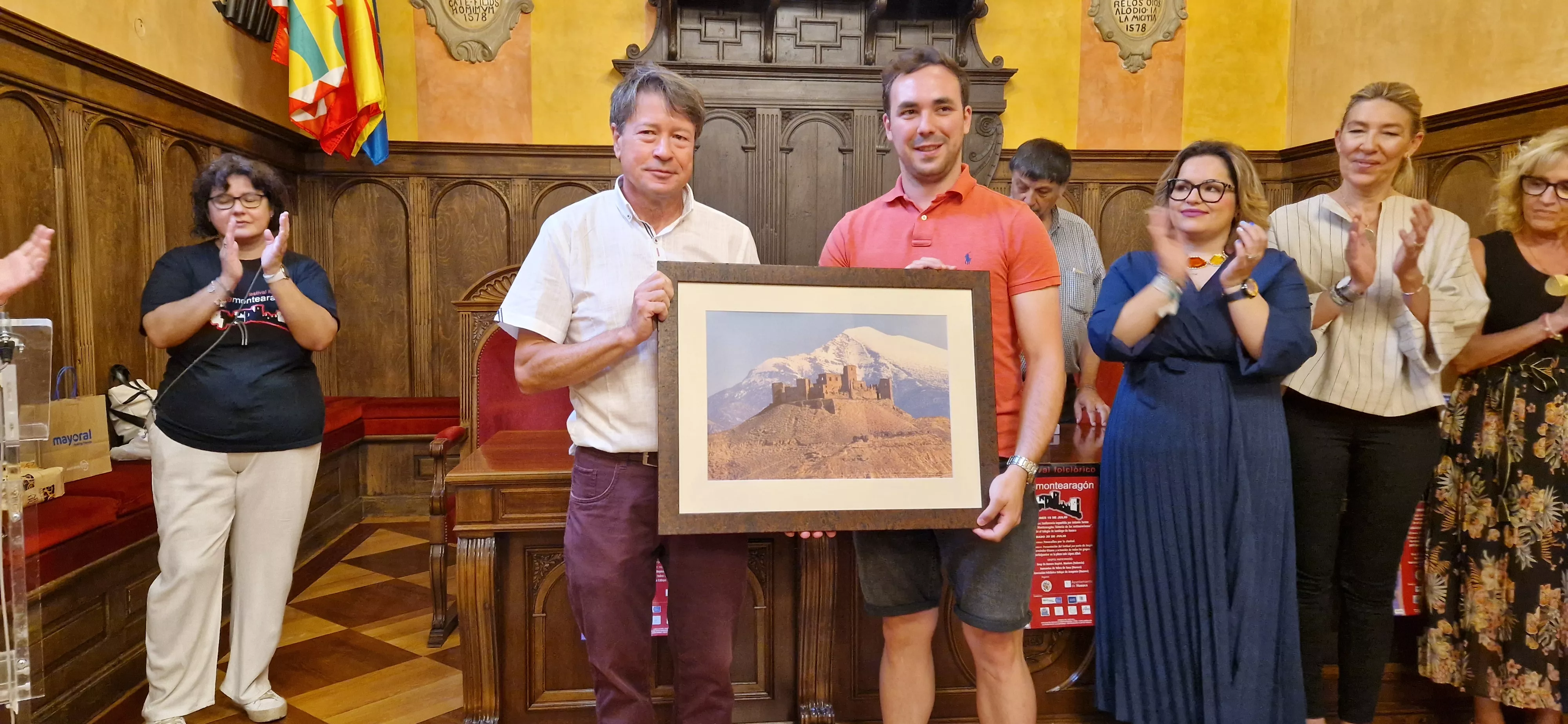 24º Festival Castillo de Montearagón: recepción en el Ayuntamiento de Huesca. Foto Myriam Martínez 