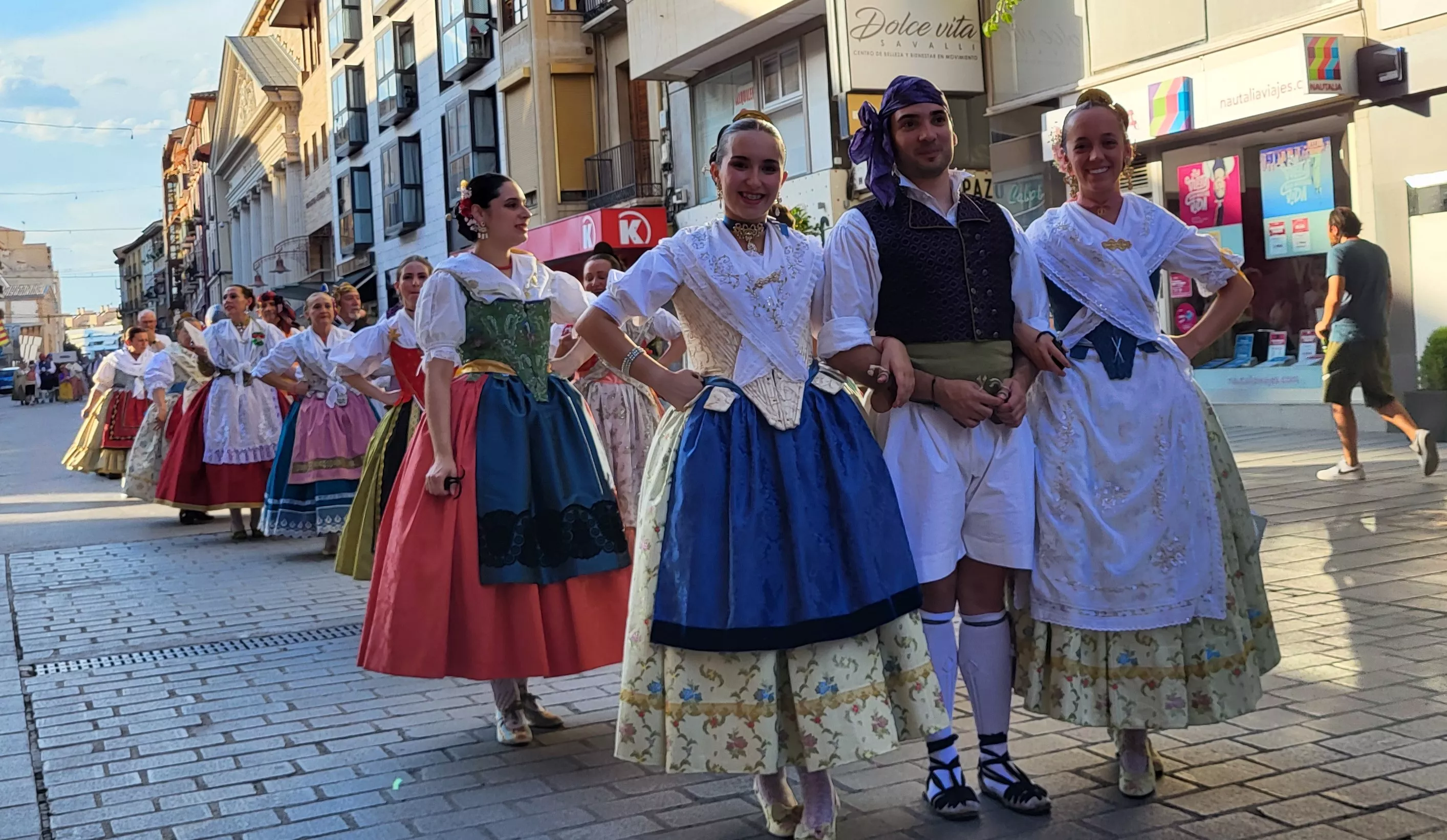 24º Festival Castillo de Montearagón: Pasacalles por el centro de Huesca. Foto Mercedes Manterola