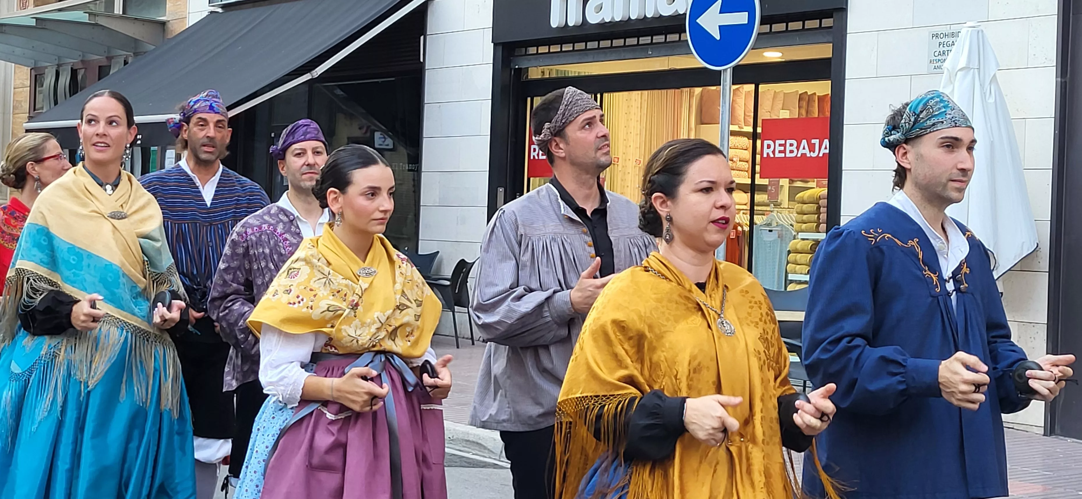 24º Festival Castillo de Montearagón: Pasacalles por el centro de Huesca. Foto Mercedes Manterola