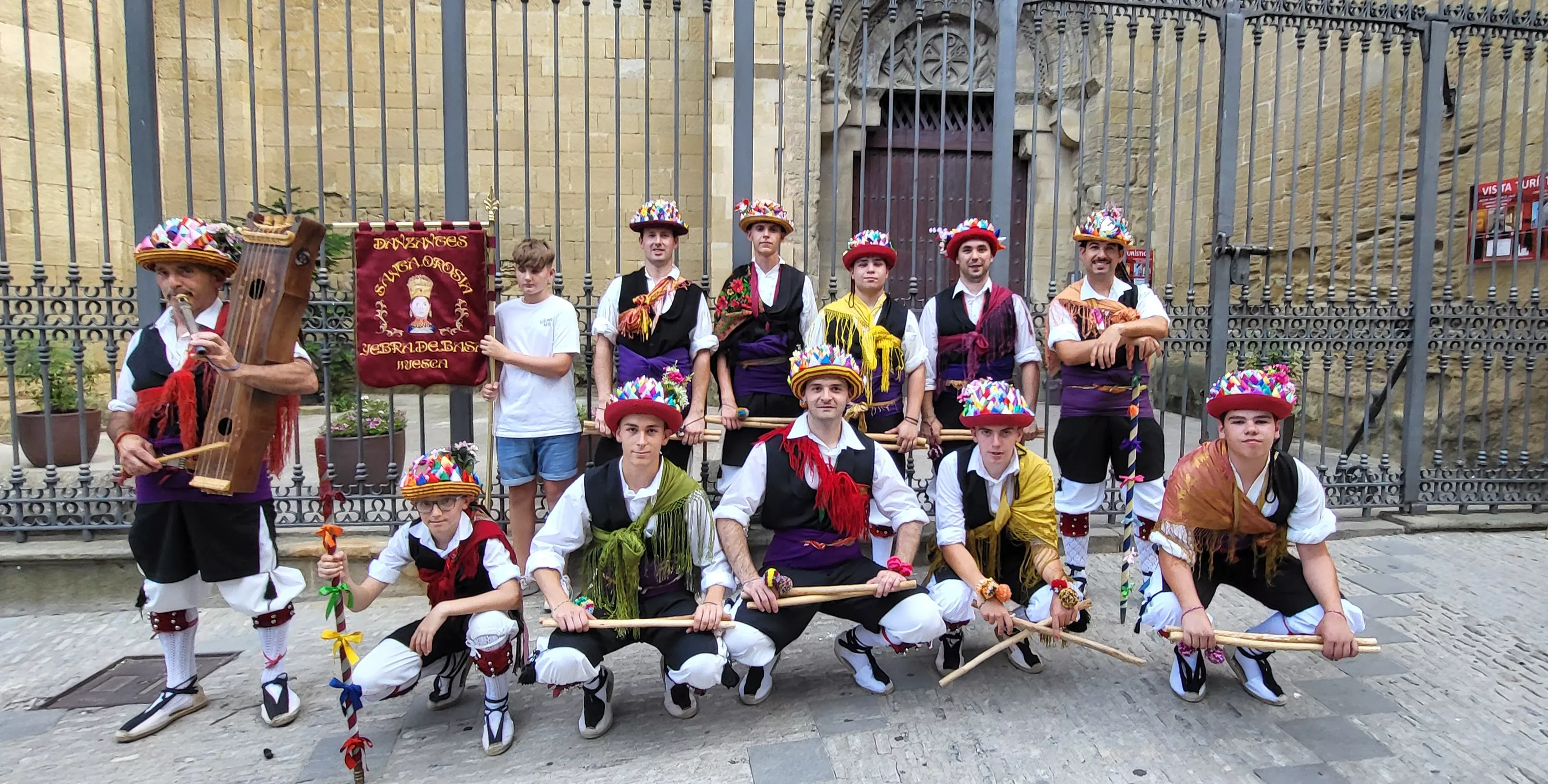 24º Festival Castillo de Montearagón: Pasacalles por el centro de Huesca. Foto Mercedes Manterola