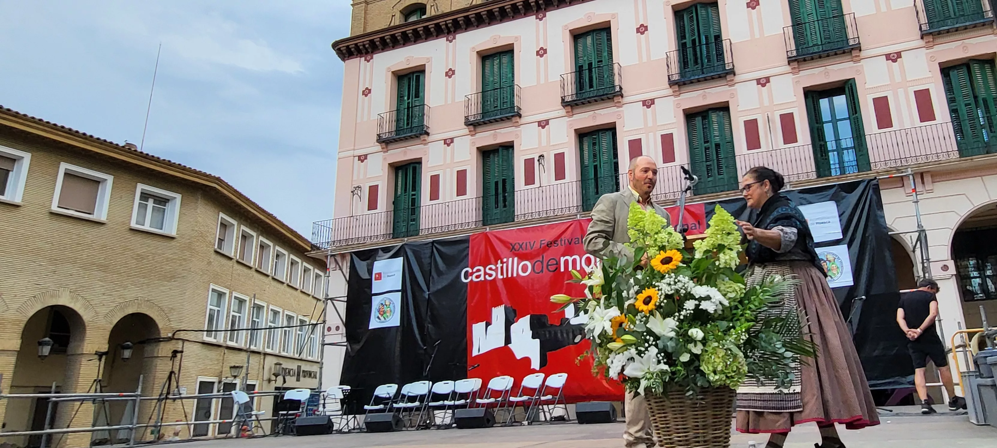 24º Festival Castillo de Montearagón: Actuación en la plaza López Allué. Foto Mercedes Manterola