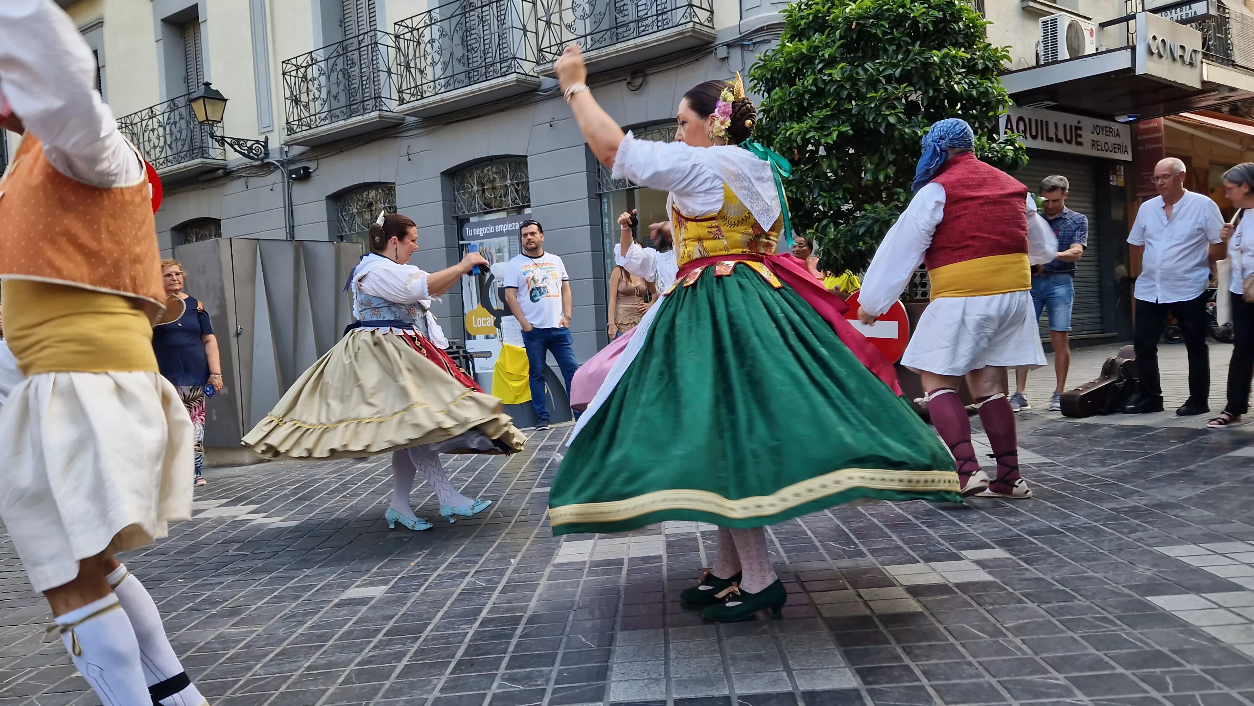 24º Festival Castillo de Montearagón: Actuación en la plaza López Allué. Foto Myriam Martínez