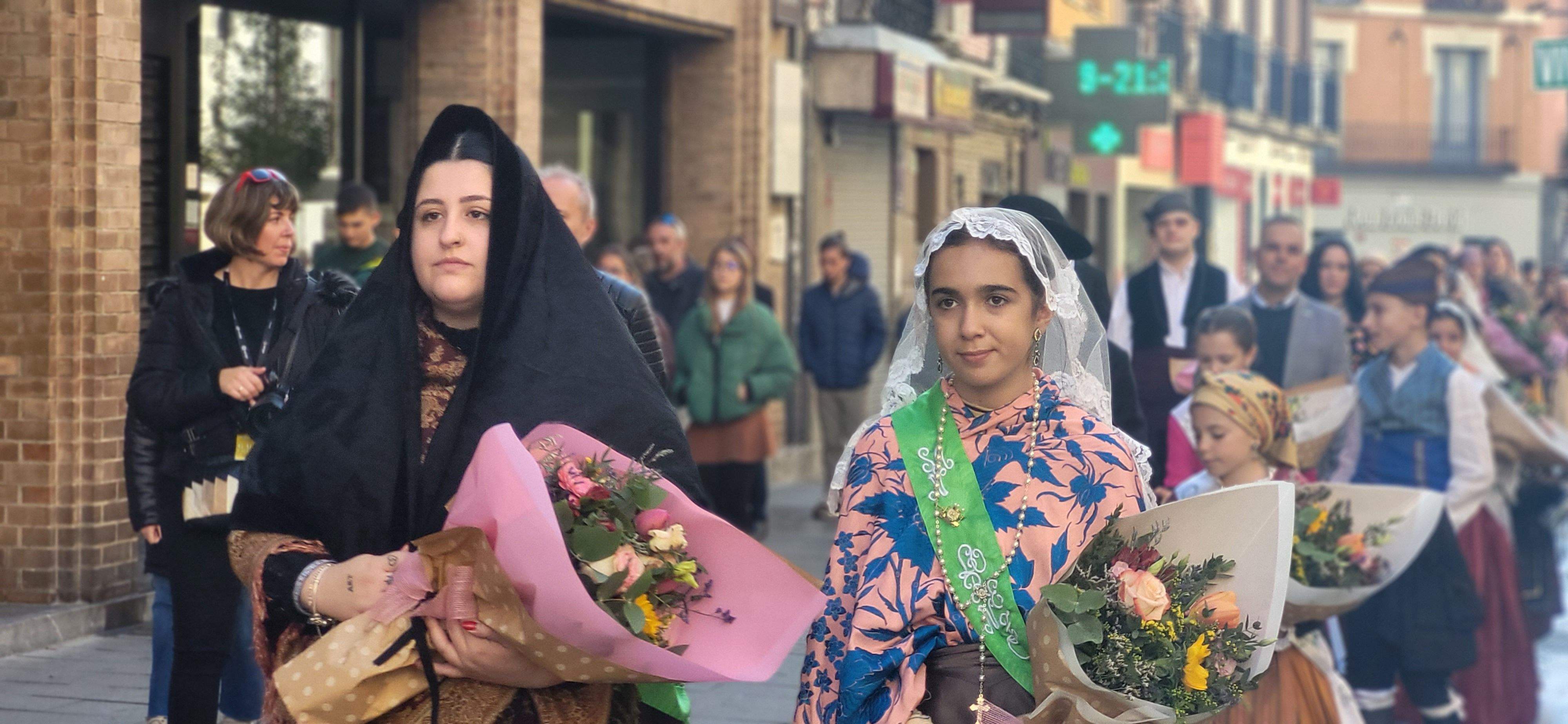 Ofrenda de flores y frutos del barrio de Santo Domingo y San Martín. Foto Myriam Martínez 