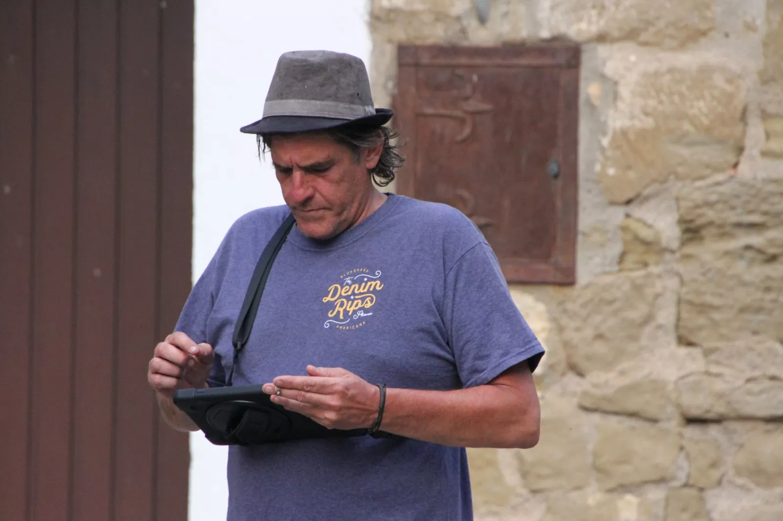 The Denim Rips en Fornillos de Apiés. Foto Carlos Neofato 