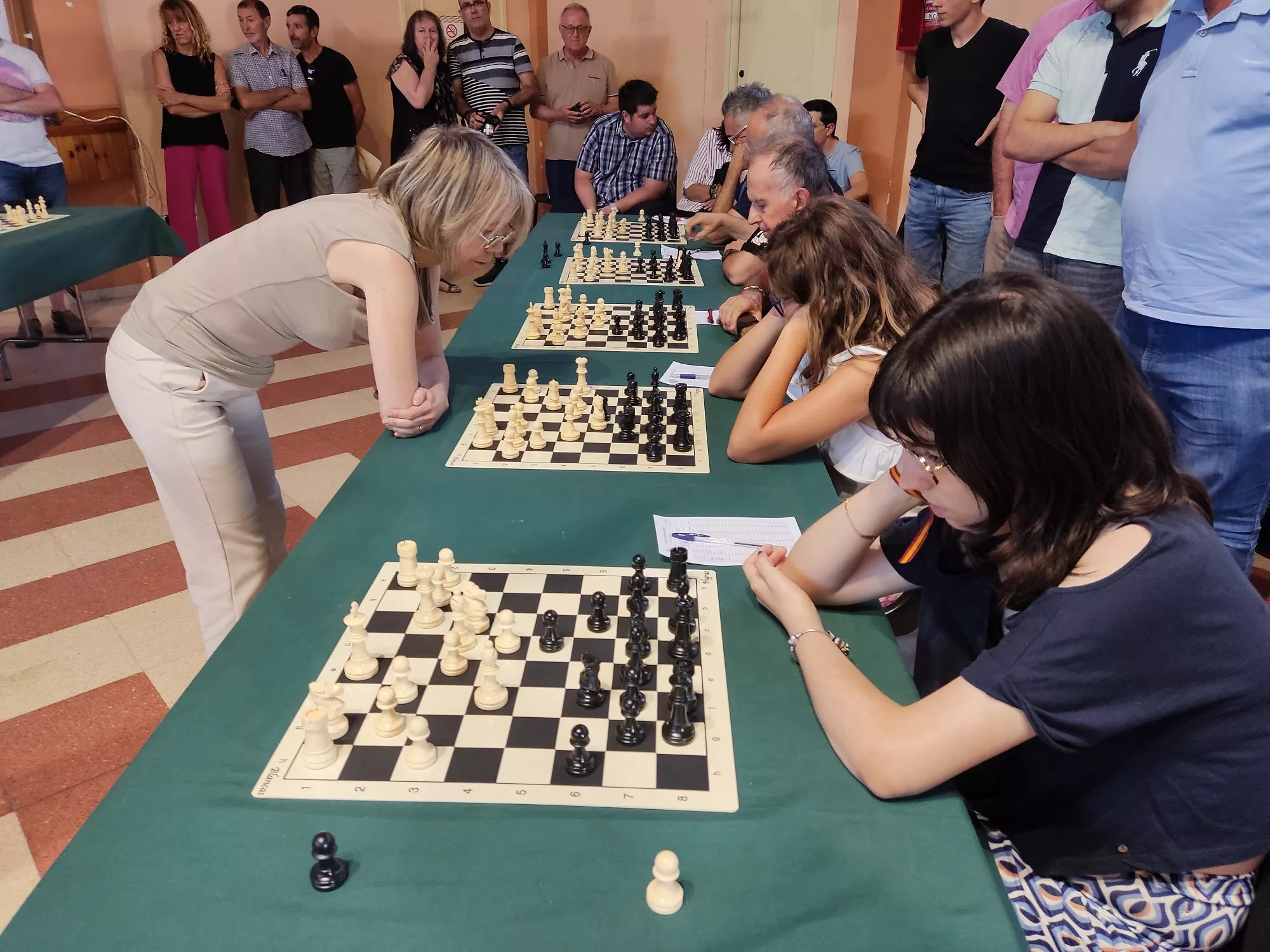 Simultáneas torneo ajedrez Alciubierre