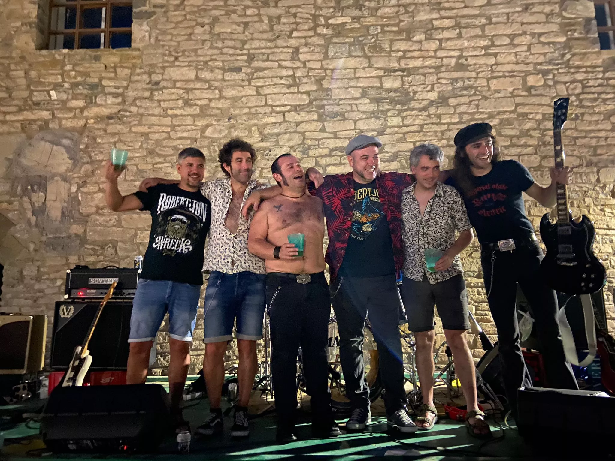 Formación de The Velbet Bullets