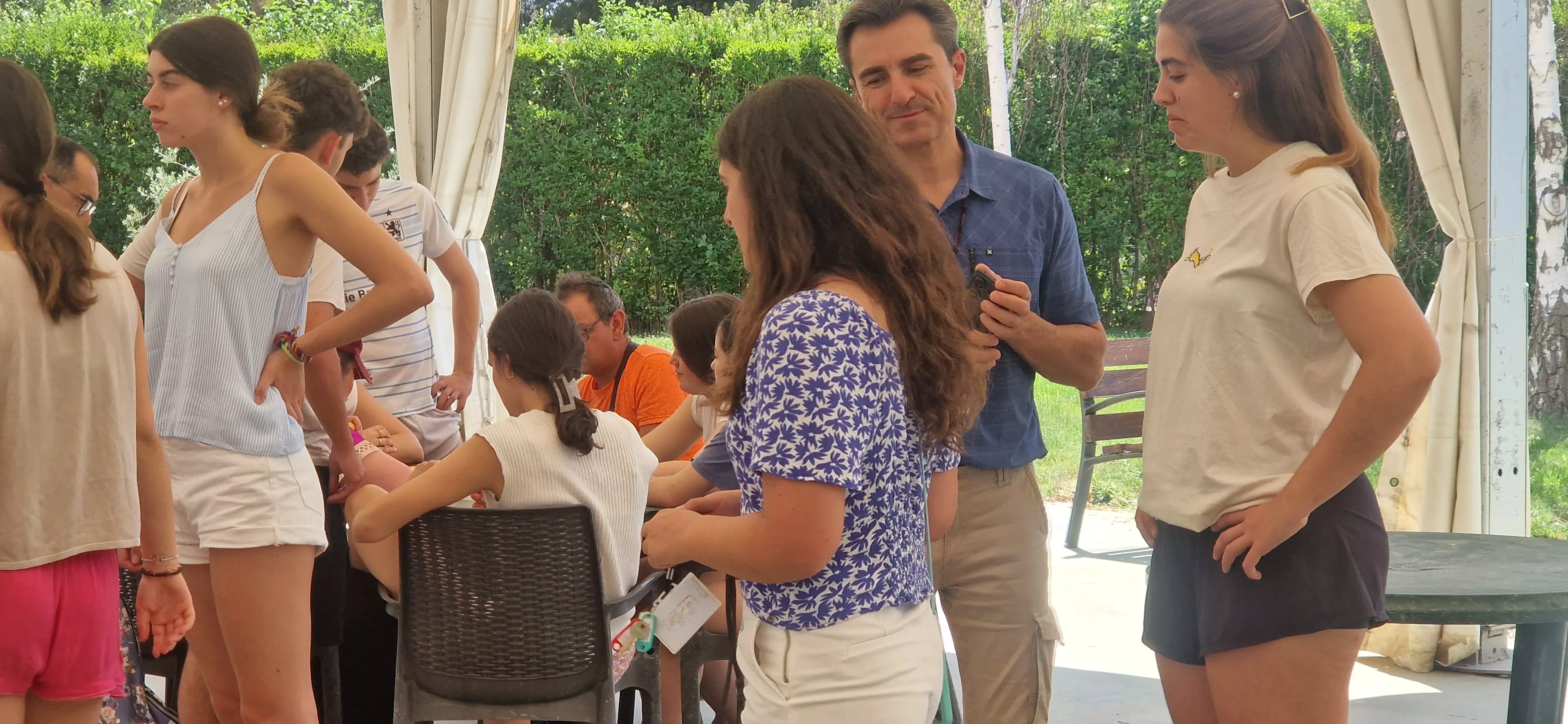 Intercambio generacional de jóvenes de Vitoria con la Cruz Blanca de Huesca. Foto Myriam Martínez 