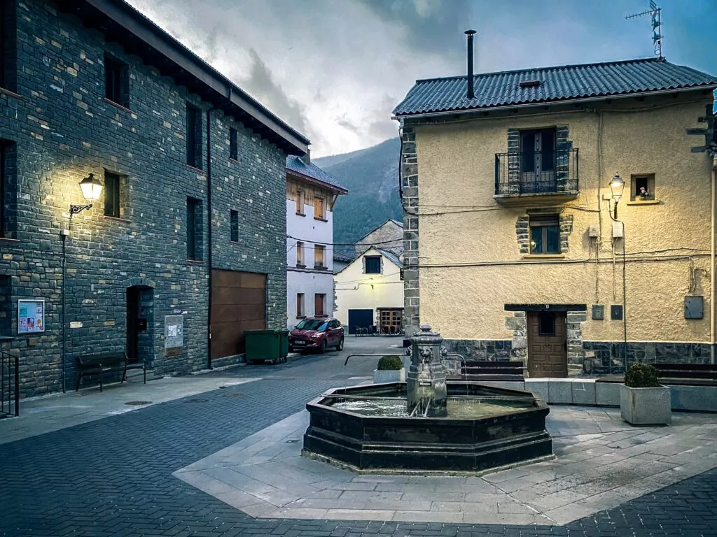 Localidad de Villanúa. Localidad de Villanúa.