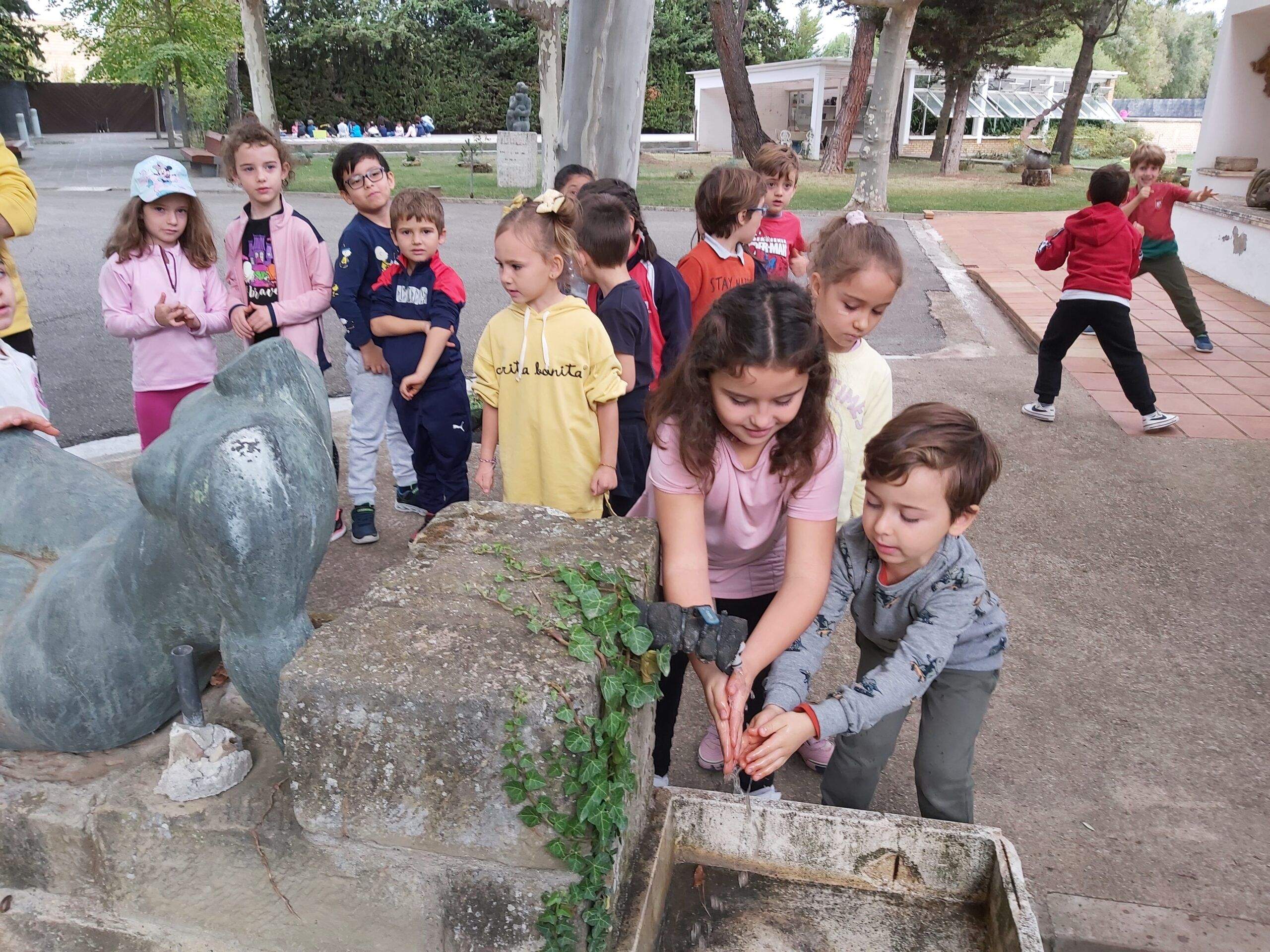 Visita de los estudiantes de primero de Primaria al CDAN