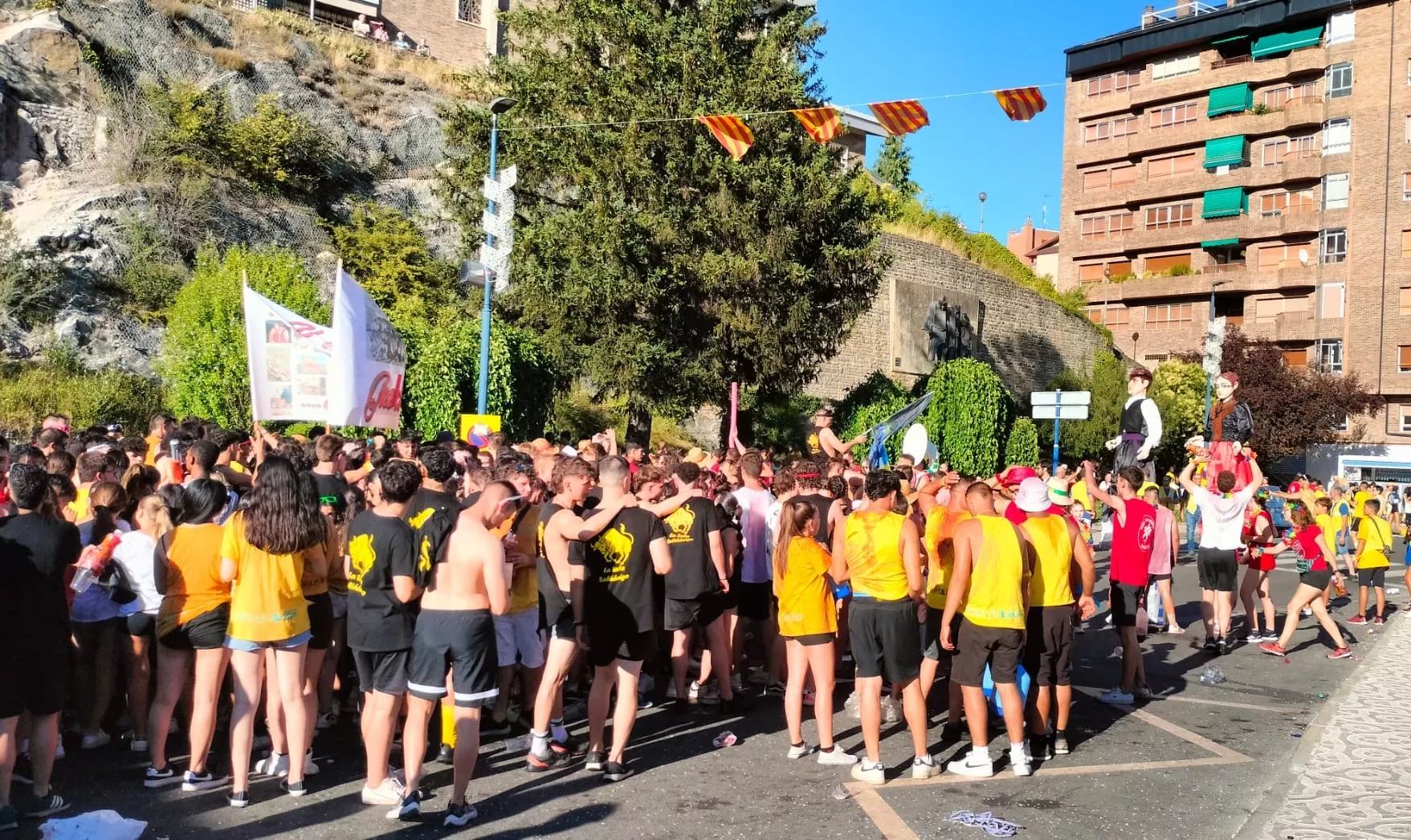 Arranque de las fiestas de Sabiñánigo 2024.